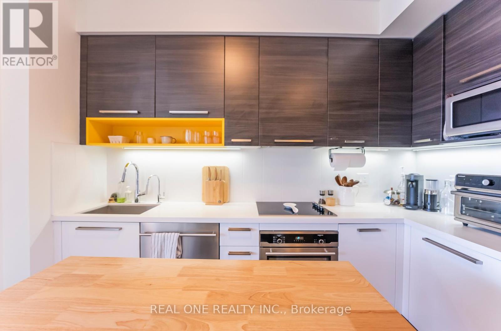 2708 - 36 Park Lawn Road, Toronto (Mimico), Ontario  M8V 0E5 - Photo 4 - W12214273