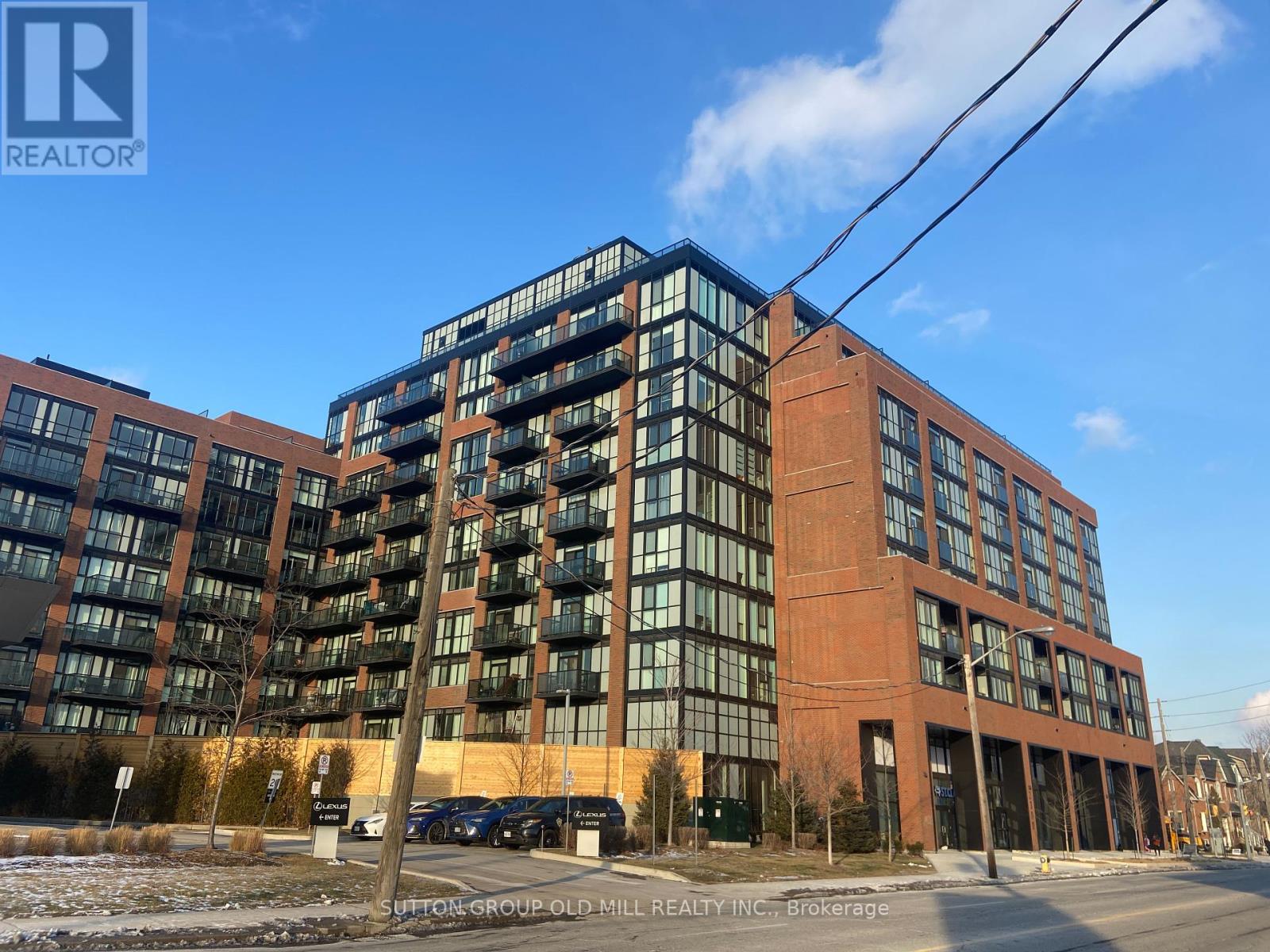 720 - 2300 St Clair Avenue W, Toronto (Junction Area), Ontario  M6N 0B3 - Photo 2 - W12214275