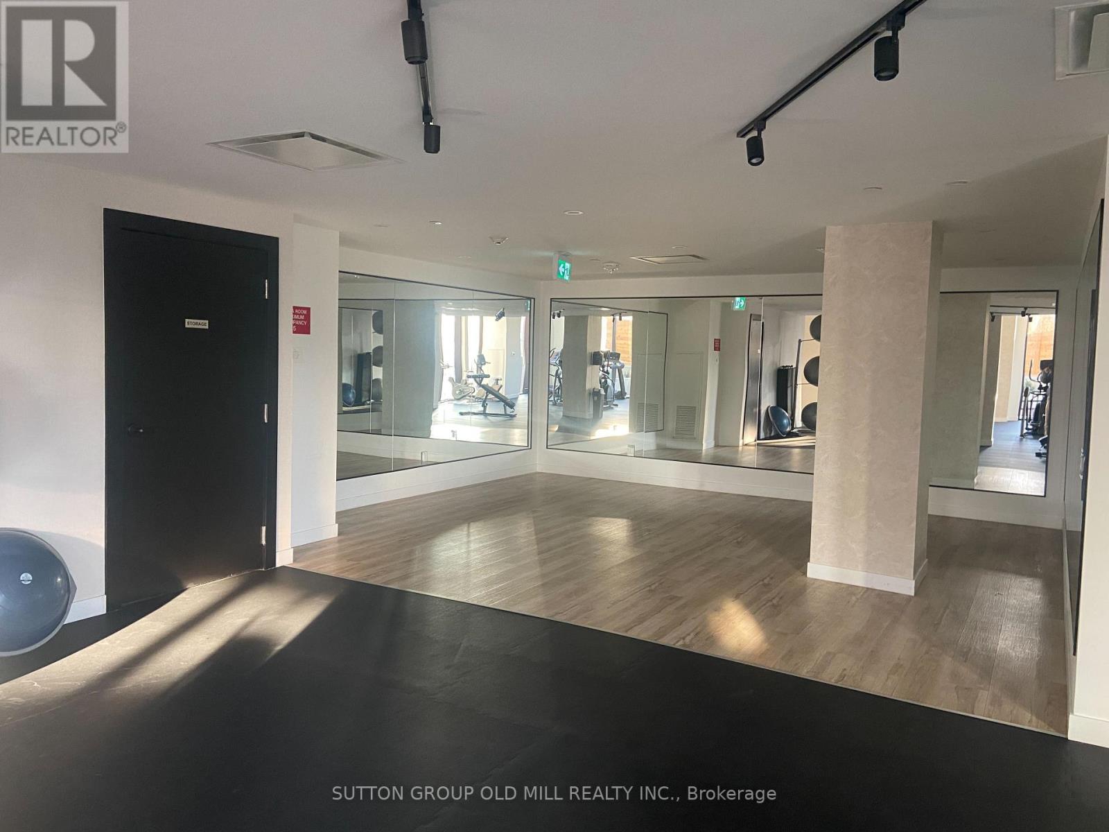 720 - 2300 St Clair Avenue W, Toronto (Junction Area), Ontario  M6N 0B3 - Photo 26 - W12214275