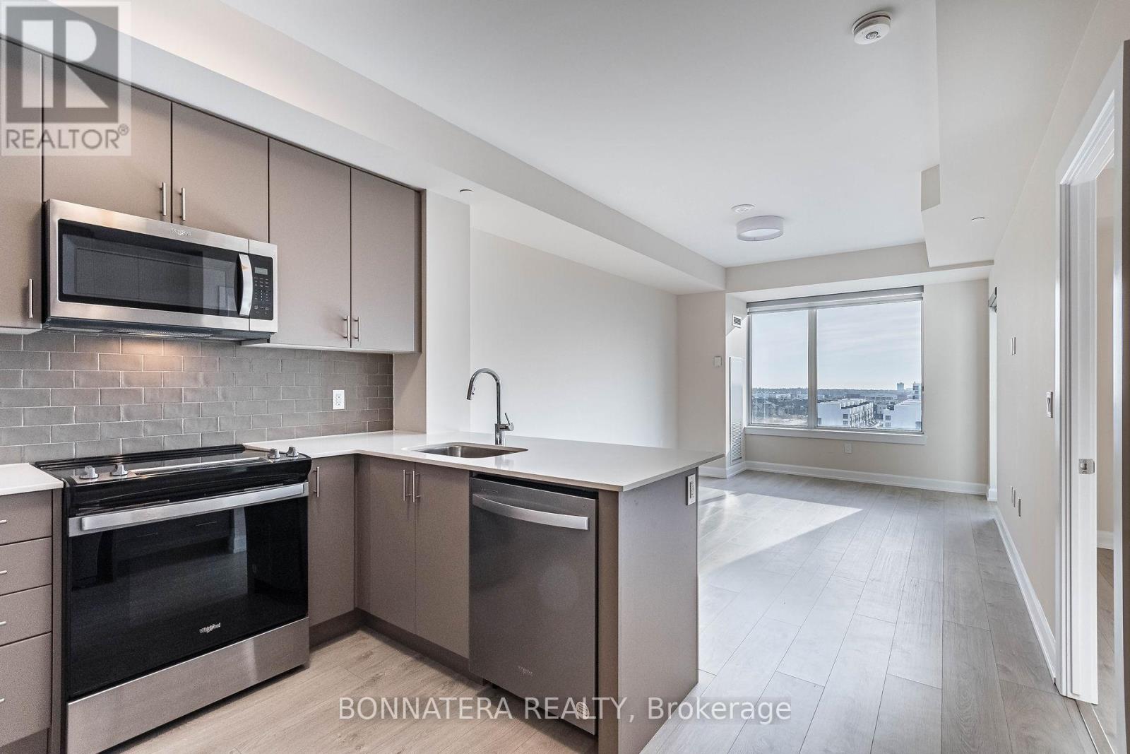 711 - 3200 William Coltson Avenue, Oakville (Jm Joshua Meadows), Ontario  L6H 7W6 - Photo 10 - W12214282
