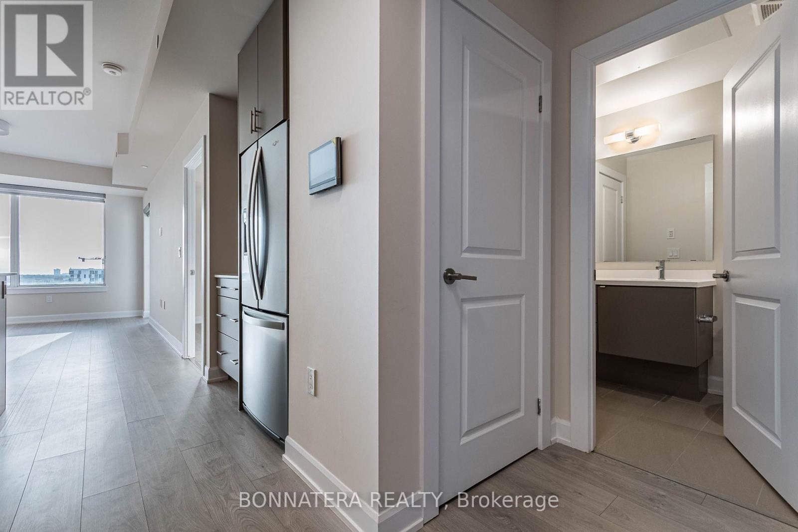 711 - 3200 William Coltson Avenue, Oakville (Jm Joshua Meadows), Ontario  L6H 7W6 - Photo 7 - W12214282