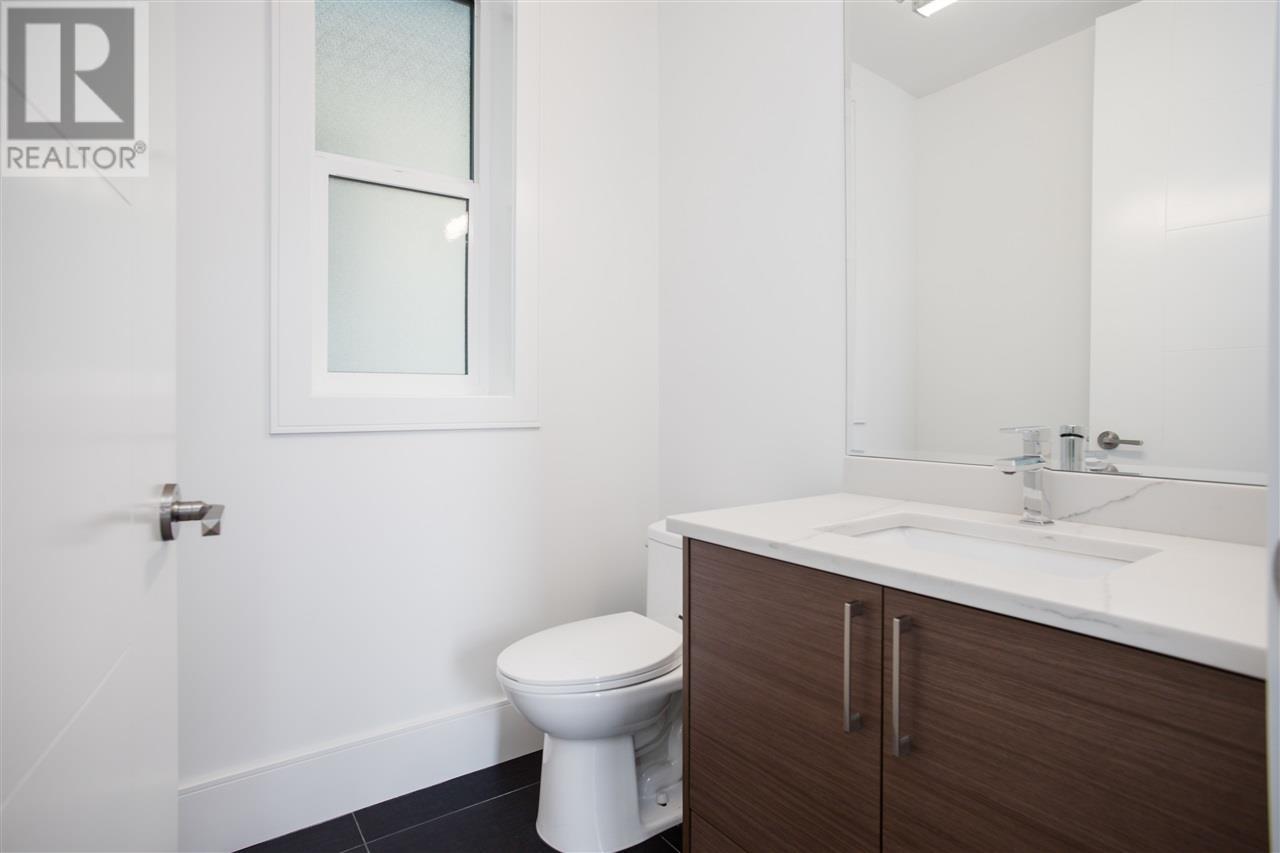 4375 Sidney Street, Vancouver, British Columbia  V5N 5S6 - Photo 12 - R3004092