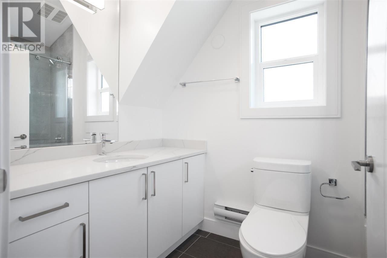 4375 Sidney Street, Vancouver, British Columbia  V5N 5S6 - Photo 36 - R3004092