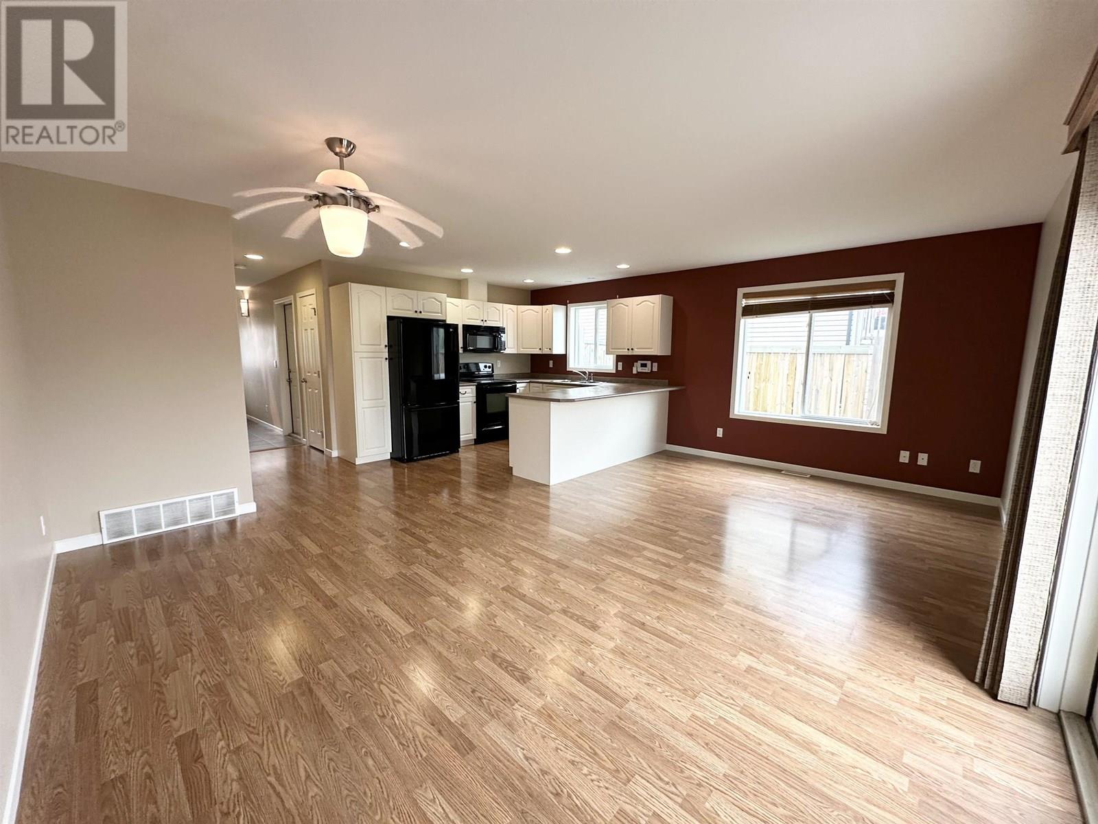 8814 114 Avenue, Fort St. John, British Columbia  V1J 0C3 - Photo 11 - R3014301