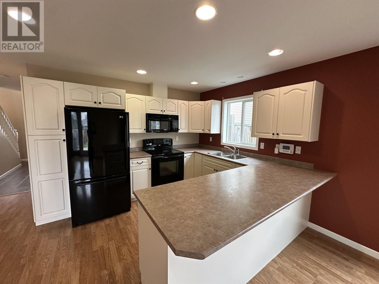 8814 114 Avenue, Fort St. John, British Columbia  V1J 0C3 - Photo 4 - R3014301