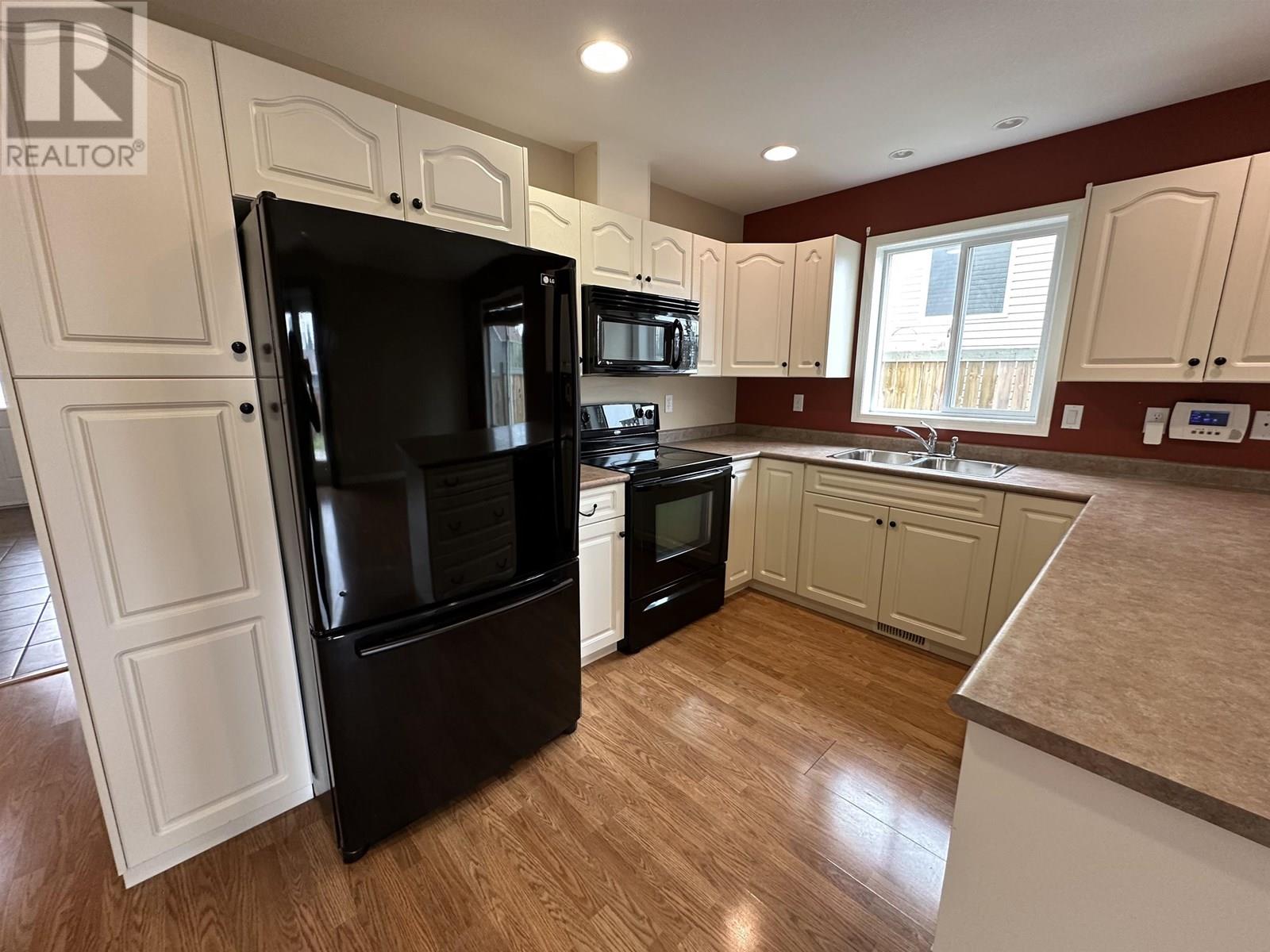 8814 114 Avenue, Fort St. John, British Columbia  V1J 0C3 - Photo 5 - R3014301
