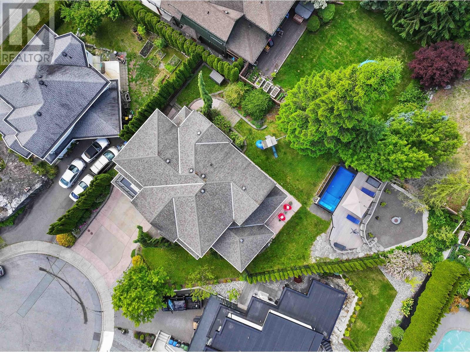 1041 Glacier View Place, Squamish, British Columbia  V8B 0G1 - Photo 32 - R3013339