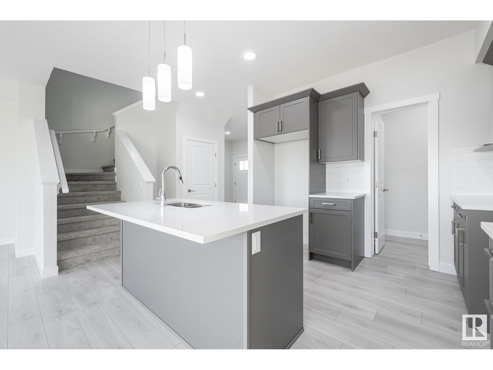 412 27 St Sw, Edmonton, Alberta  T6X 3H9 - Photo 11 - E4441795