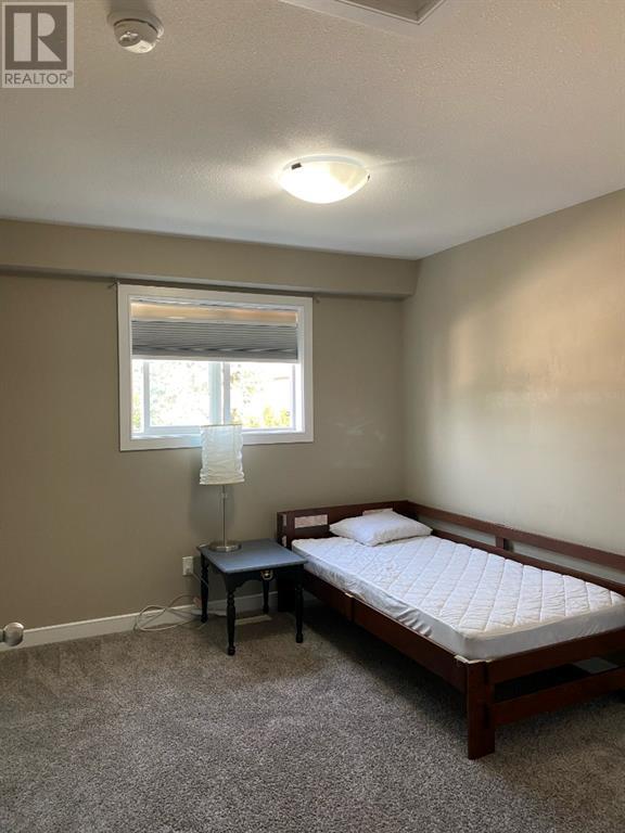 9, 4716 College Avenue, Lacombe, Alberta  T4L 0J5 - Photo 8 - A2230262