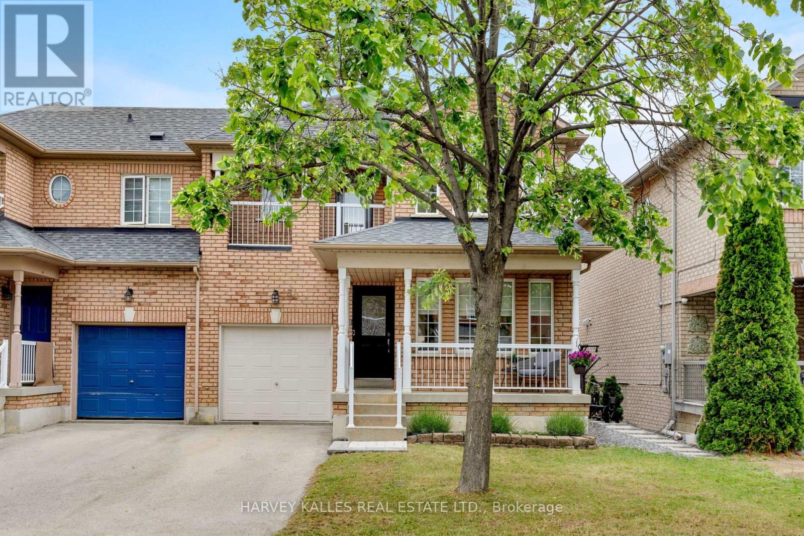 Property at 30 BLUEWATER TRAIL image 3