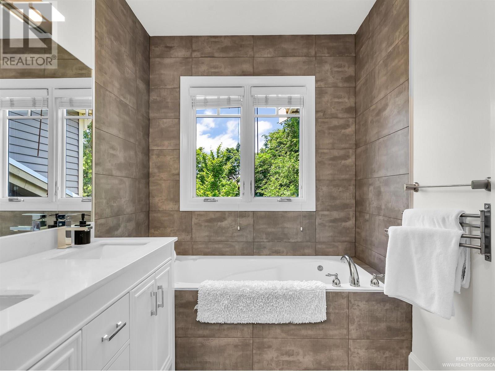 388 W 11th Avenue, Vancouver, British Columbia  V5Y 1T2 - Photo 23 - R3014535