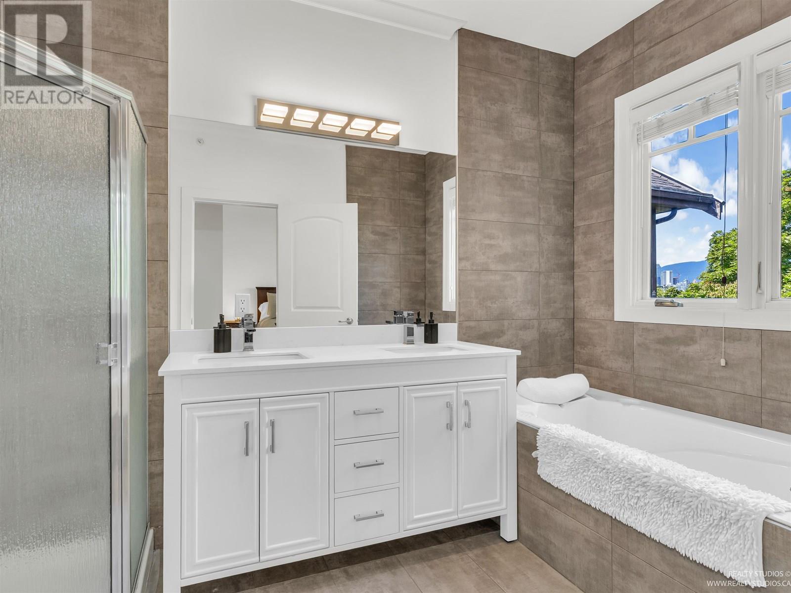 388 W 11th Avenue, Vancouver, British Columbia  V5Y 1T2 - Photo 24 - R3014535