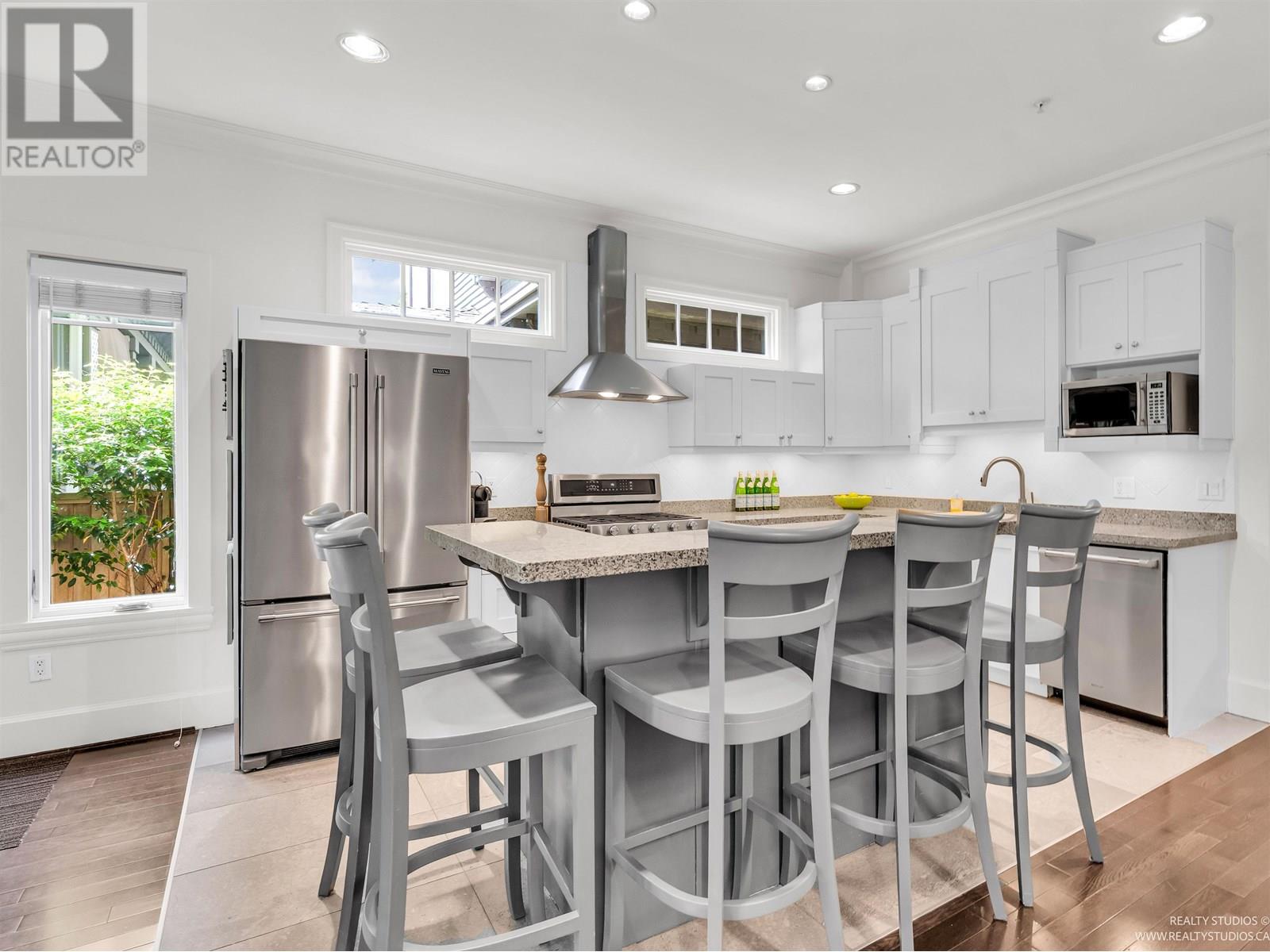 388 W 11th Avenue, Vancouver, British Columbia  V5Y 1T2 - Photo 8 - R3014535