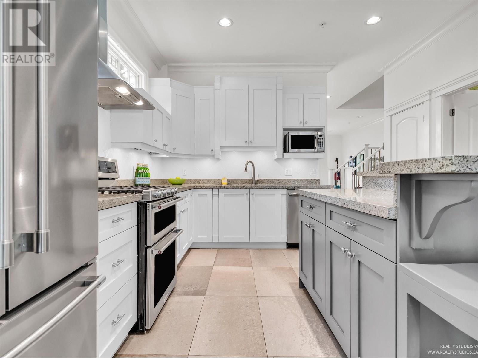 388 W 11th Avenue, Vancouver, British Columbia  V5Y 1T2 - Photo 9 - R3014535