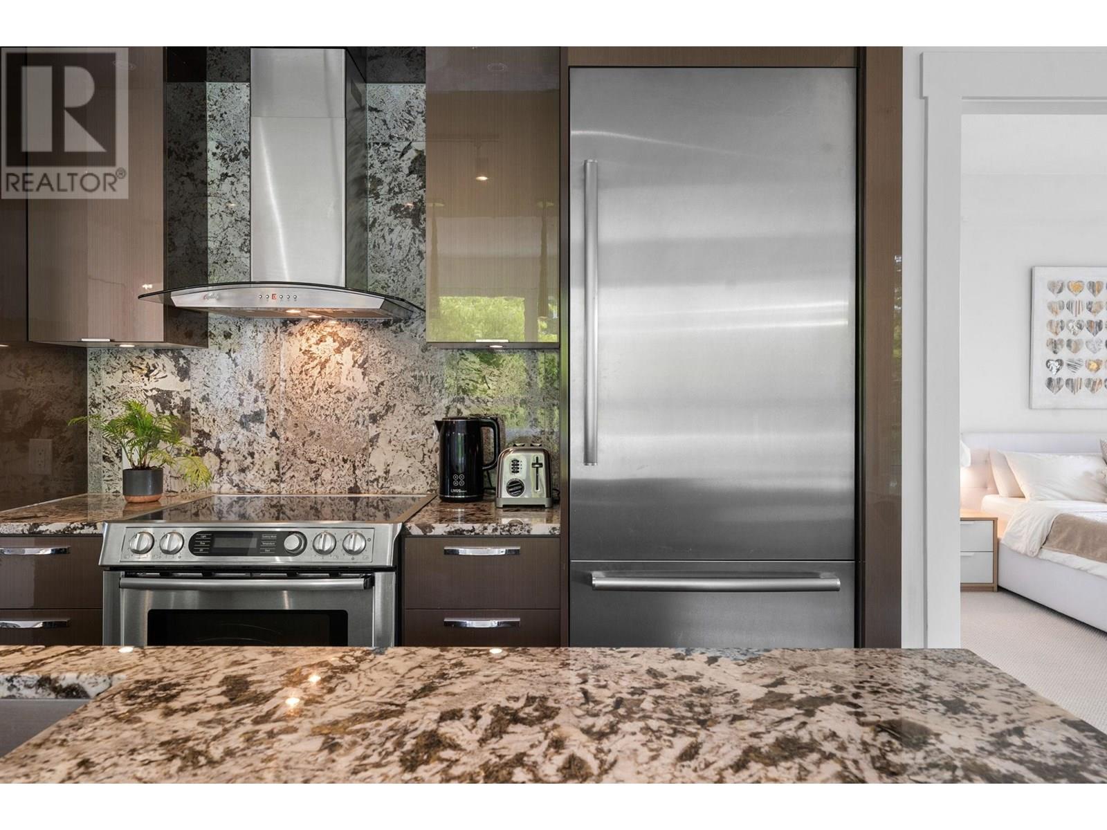 218 733 W 14th Street, North Vancouver, British Columbia  V7M 0C6 - Photo 9 - R3014539