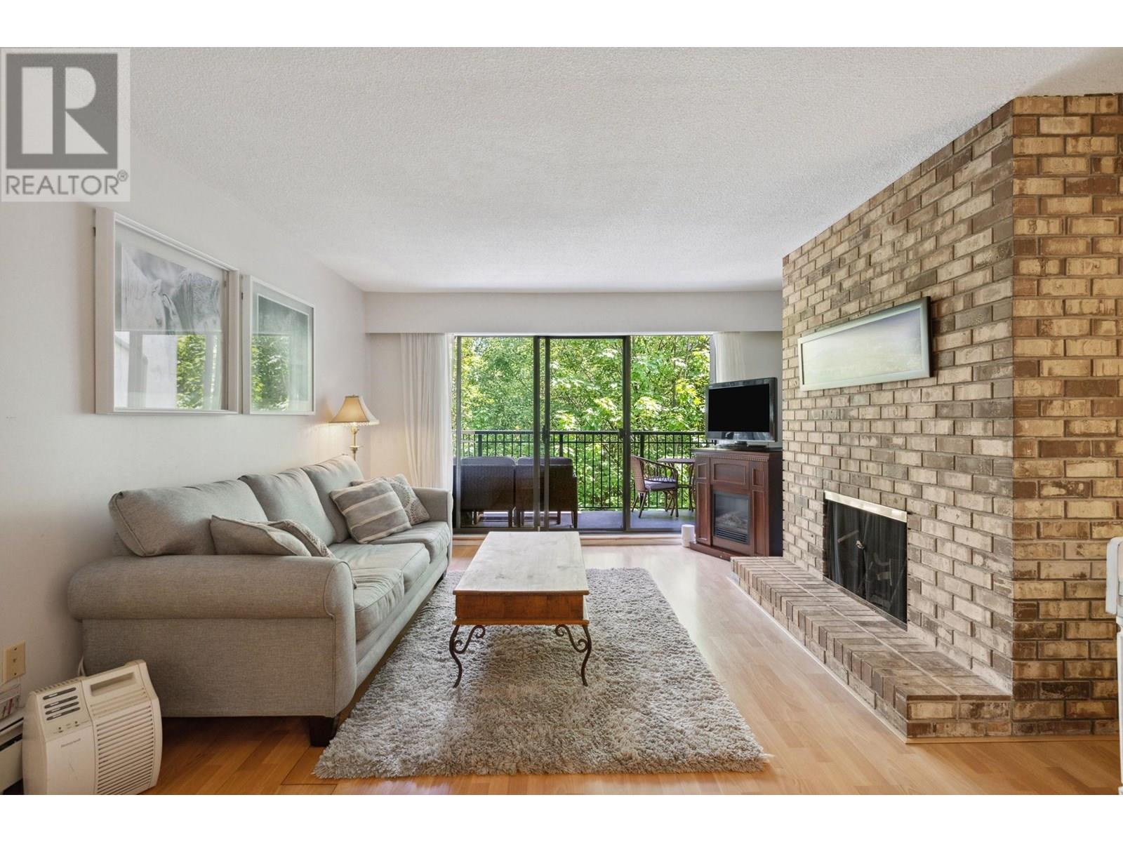 306 1385 Draycott Road, North Vancouver, British Columbia  V7J 3K9 - Photo 1 - R3014557