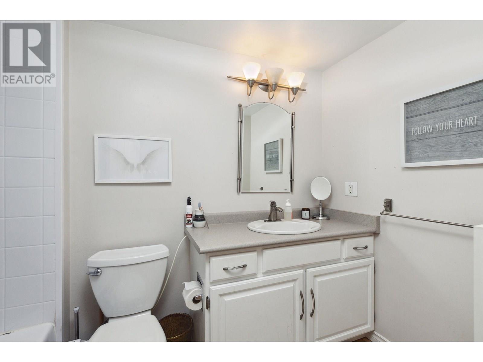 306 1385 Draycott Road, North Vancouver, British Columbia  V7J 3K9 - Photo 13 - R3014557
