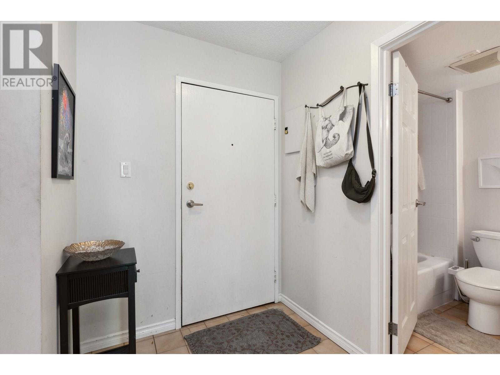306 1385 Draycott Road, North Vancouver, British Columbia  V7J 3K9 - Photo 18 - R3014557