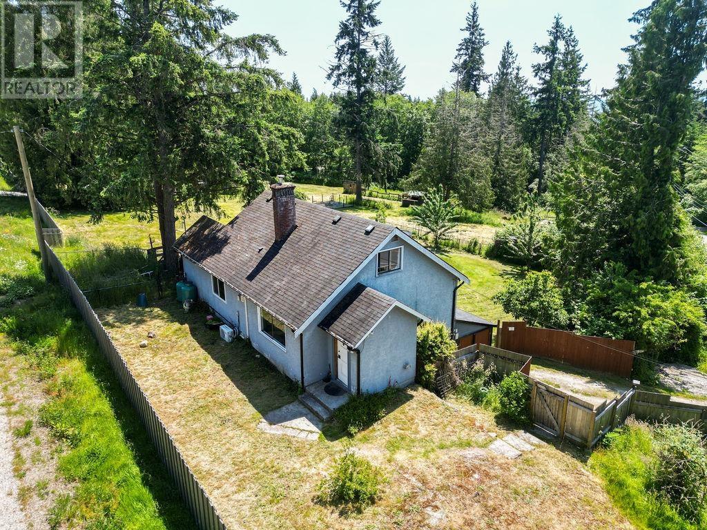 1010 Joe Road, Roberts Creek, British Columbia  V0N 2W6 - Photo 24 - R3014530