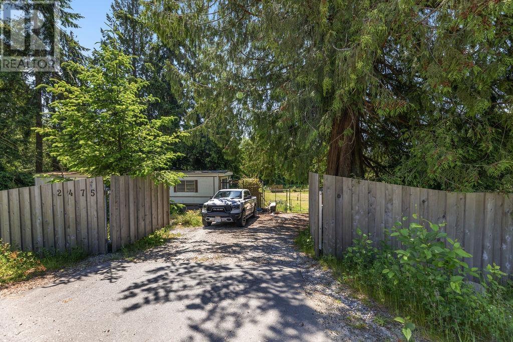 1010 Joe Road, Roberts Creek, British Columbia  V0N 2W6 - Photo 27 - R3014530