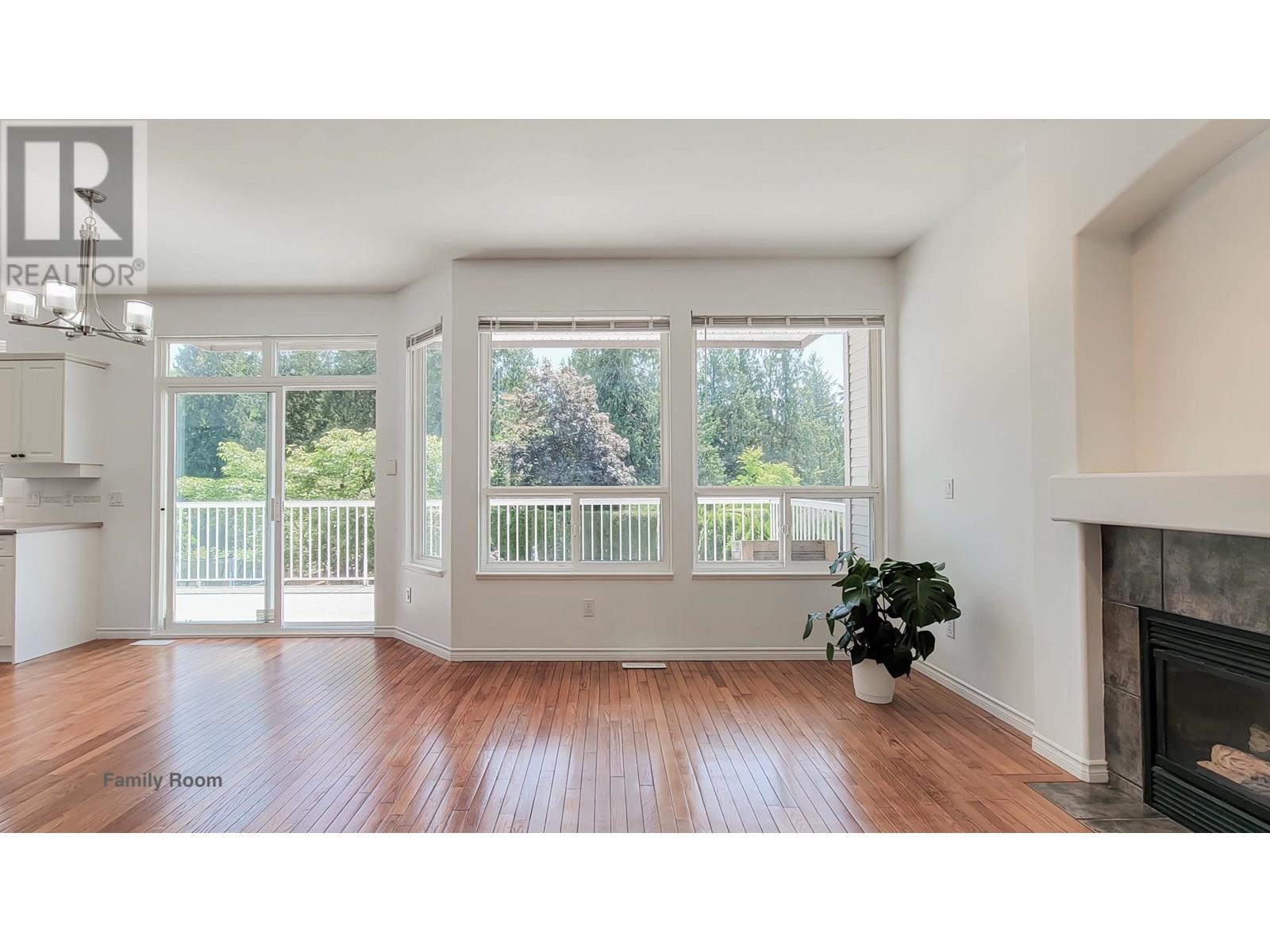 23808 Kanaka Way, Maple Ridge, British Columbia  V2W 1E5 - Photo 10 - R3014538