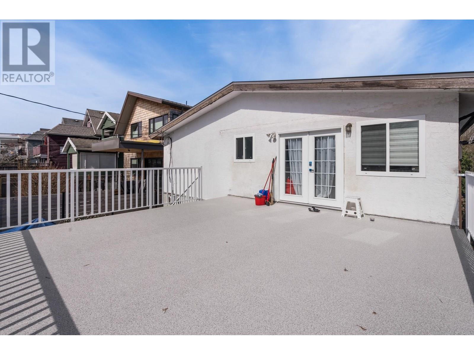 4346 Dundas Street, Burnaby, British Columbia  V5C 1B3 - Photo 23 - R3014542