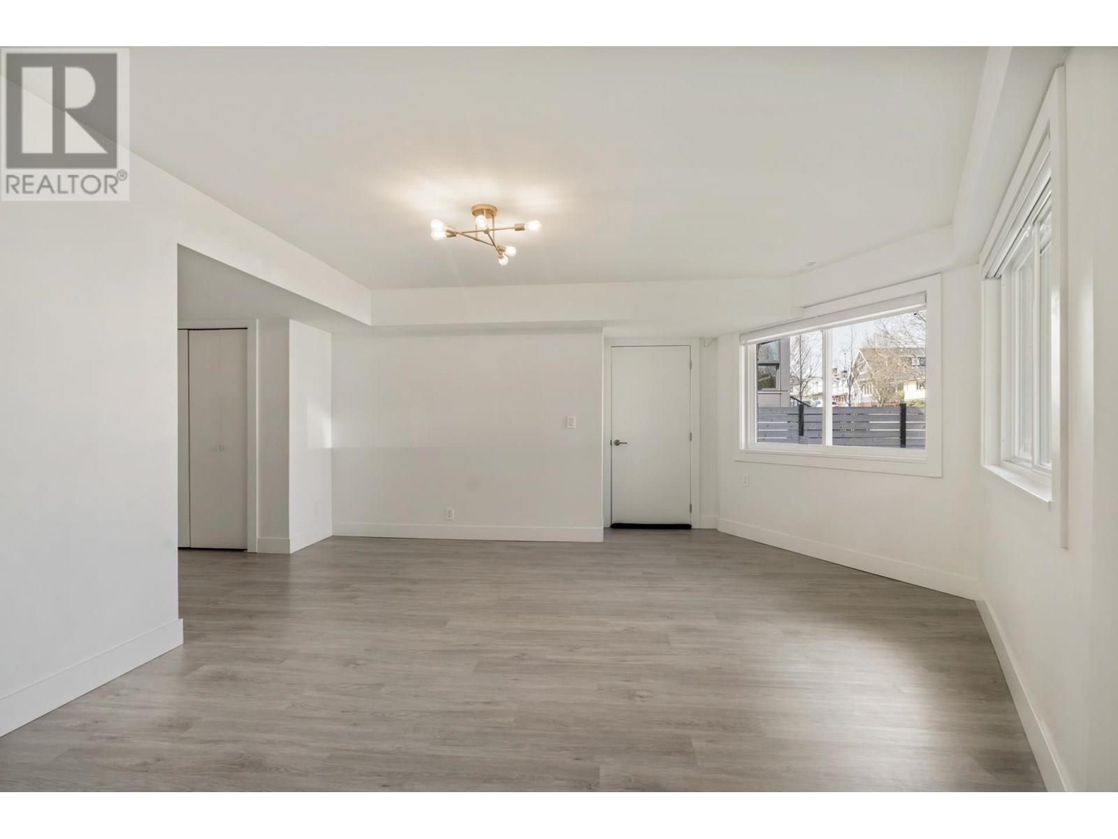 4346 Dundas Street, Burnaby, British Columbia  V5C 1B3 - Photo 32 - R3014542