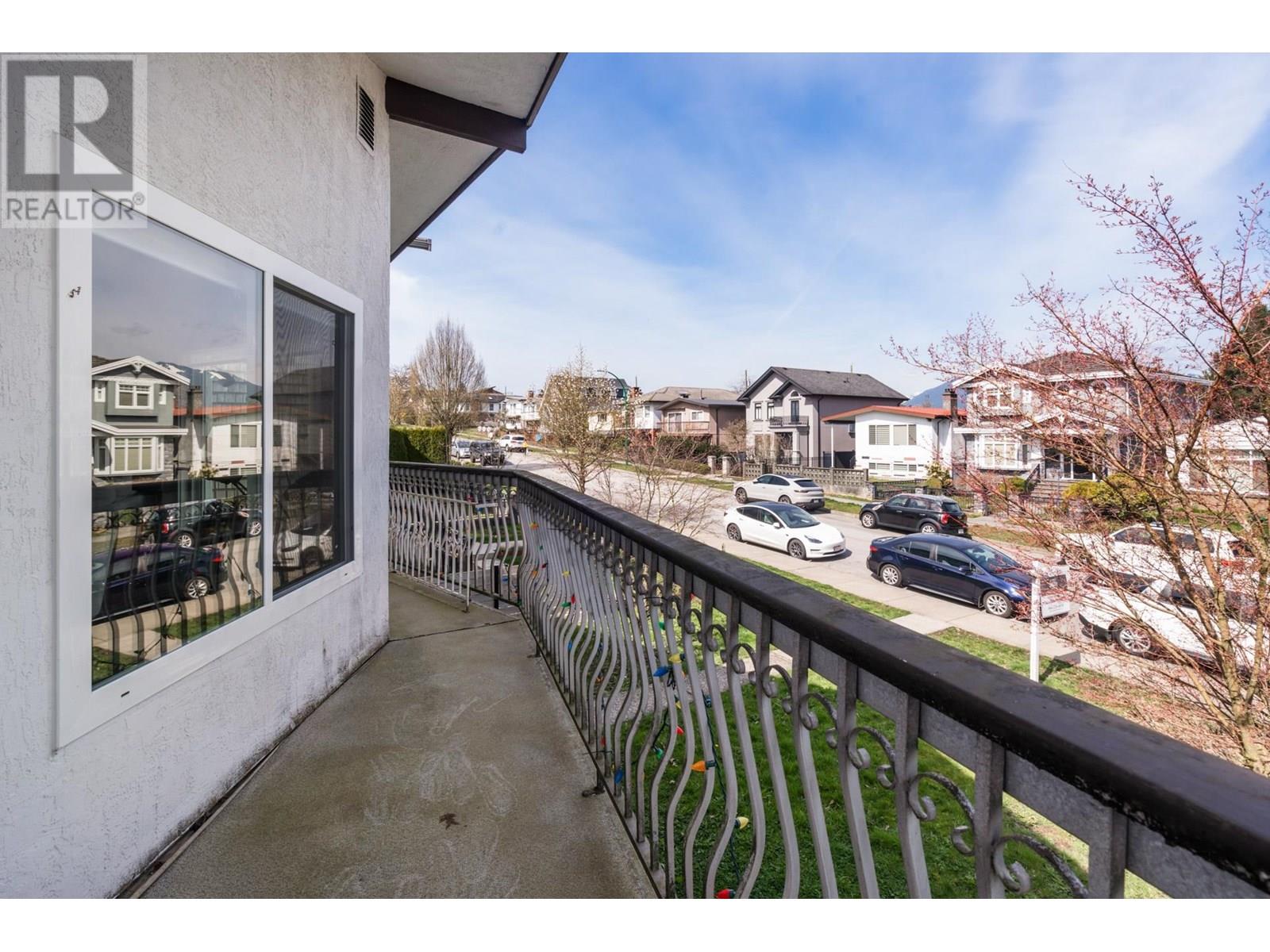 4346 Dundas Street, Burnaby, British Columbia  V5C 1B3 - Photo 9 - R3014542