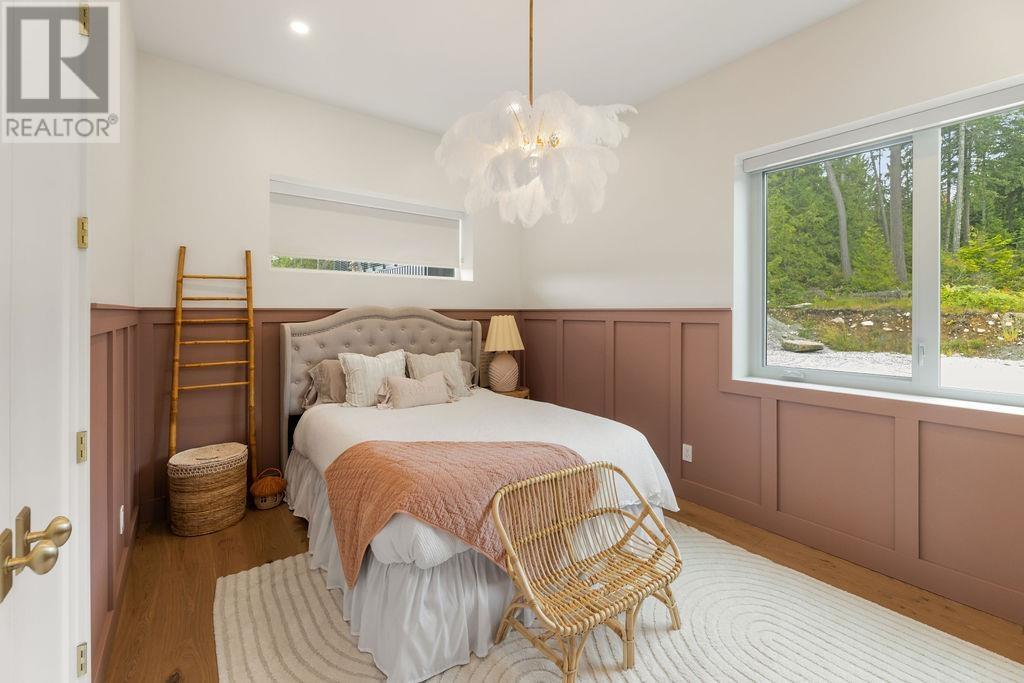 6724 Acorn Road, Sechelt, British Columbia  V7Z 0N3 - Photo 24 - R3014551