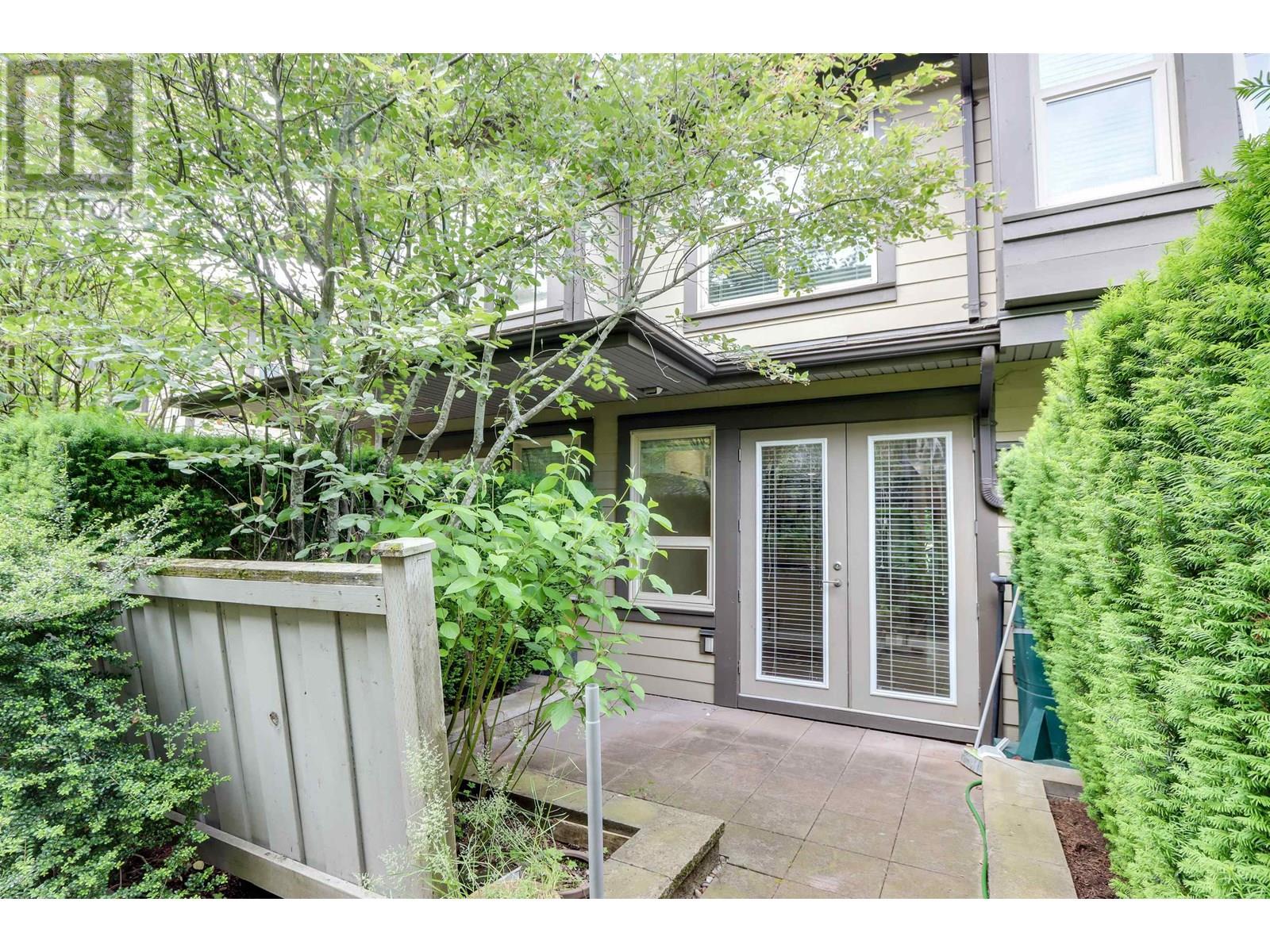 Property at 319 E 15 STREET image 5