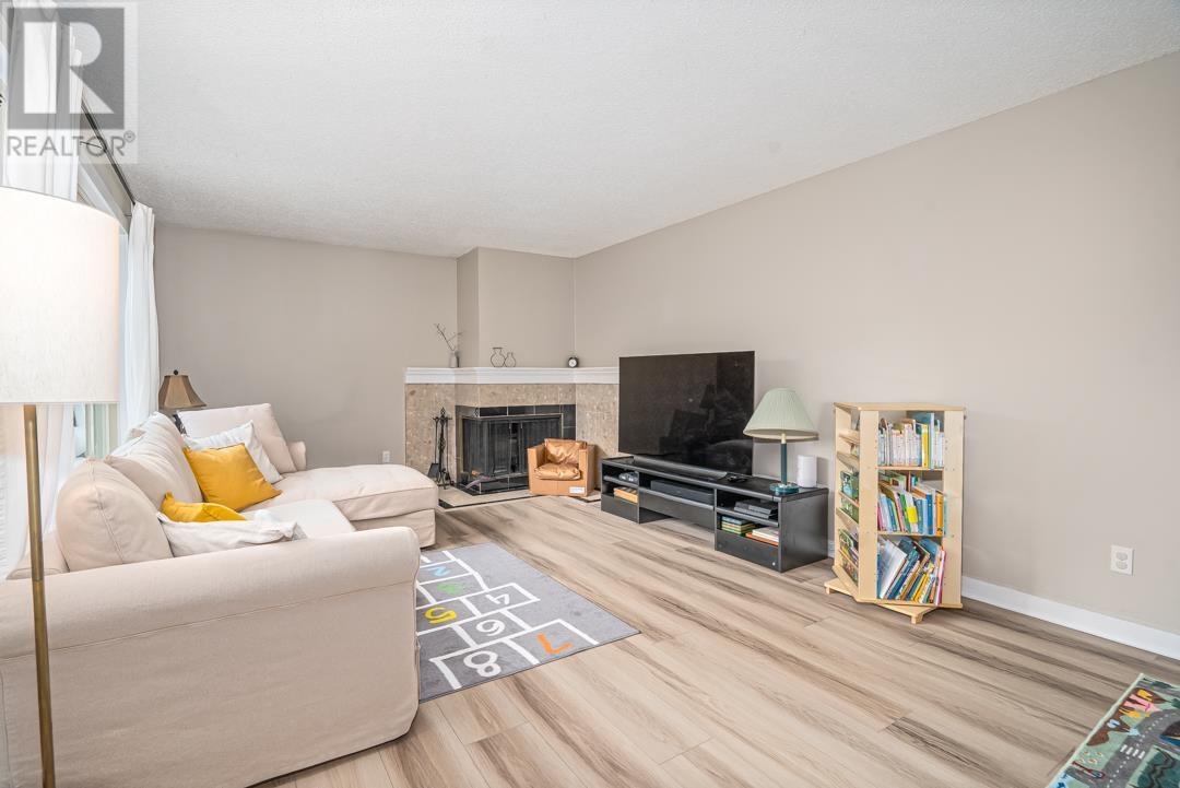 109 5421 10th Avenue, Tsawwassen, British Columbia  V4M 3T9 - Photo 2 - R3014428