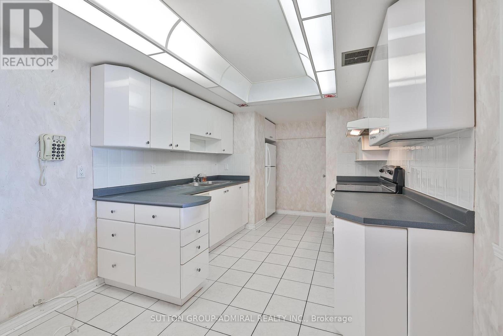 2205 - 131 Torresdale Avenue, Toronto (Westminster-Branson), Ontario  M2R 3T1 - Photo 13 - C12214295