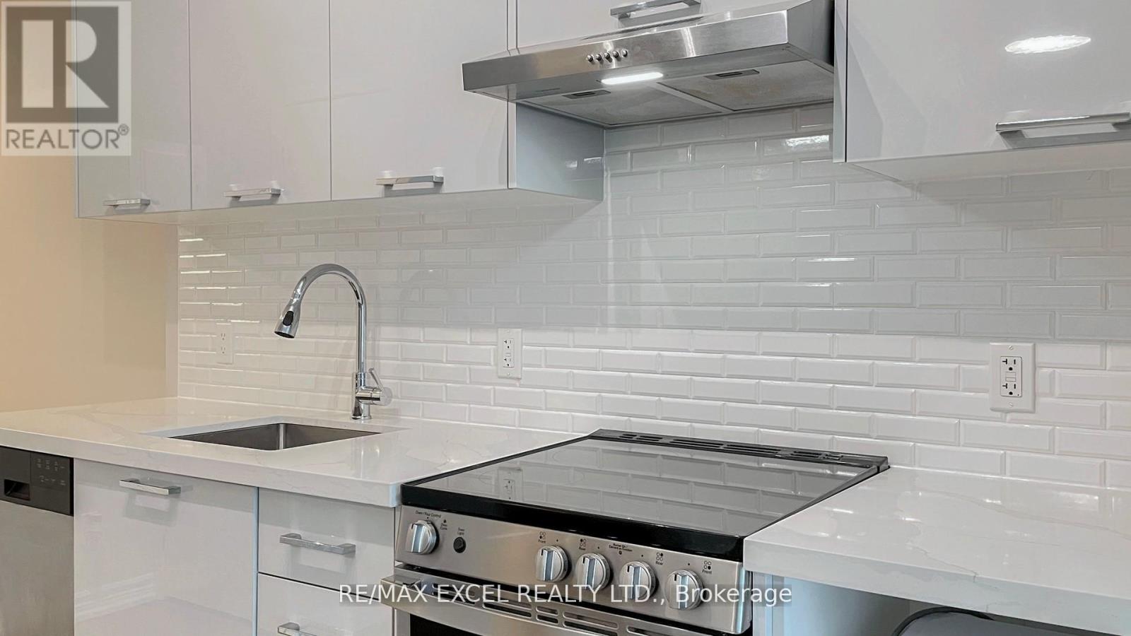 1218 - 87 Peter Street, Toronto, Ontario  M5V 0P1 - Photo 14 - C12213033