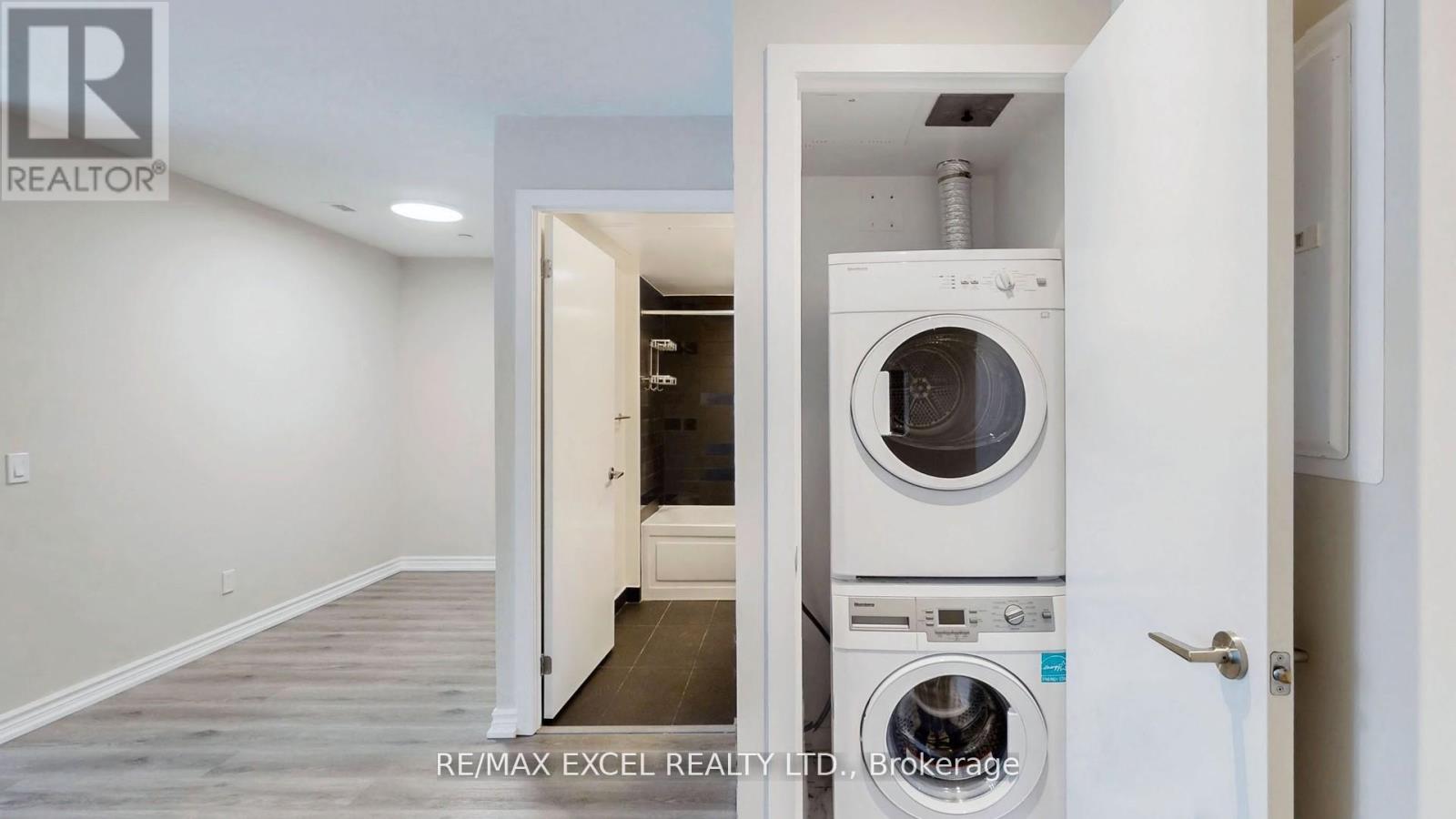 1218 - 87 Peter Street, Toronto, Ontario  M5V 0P1 - Photo 6 - C12213033