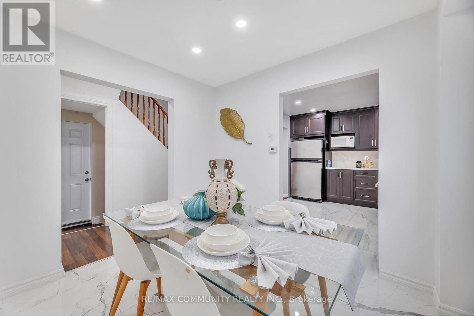 73 Maresfield Drive, Toronto (Milliken), Ontario  M1V 2W9 - Photo 12 - E12214303
