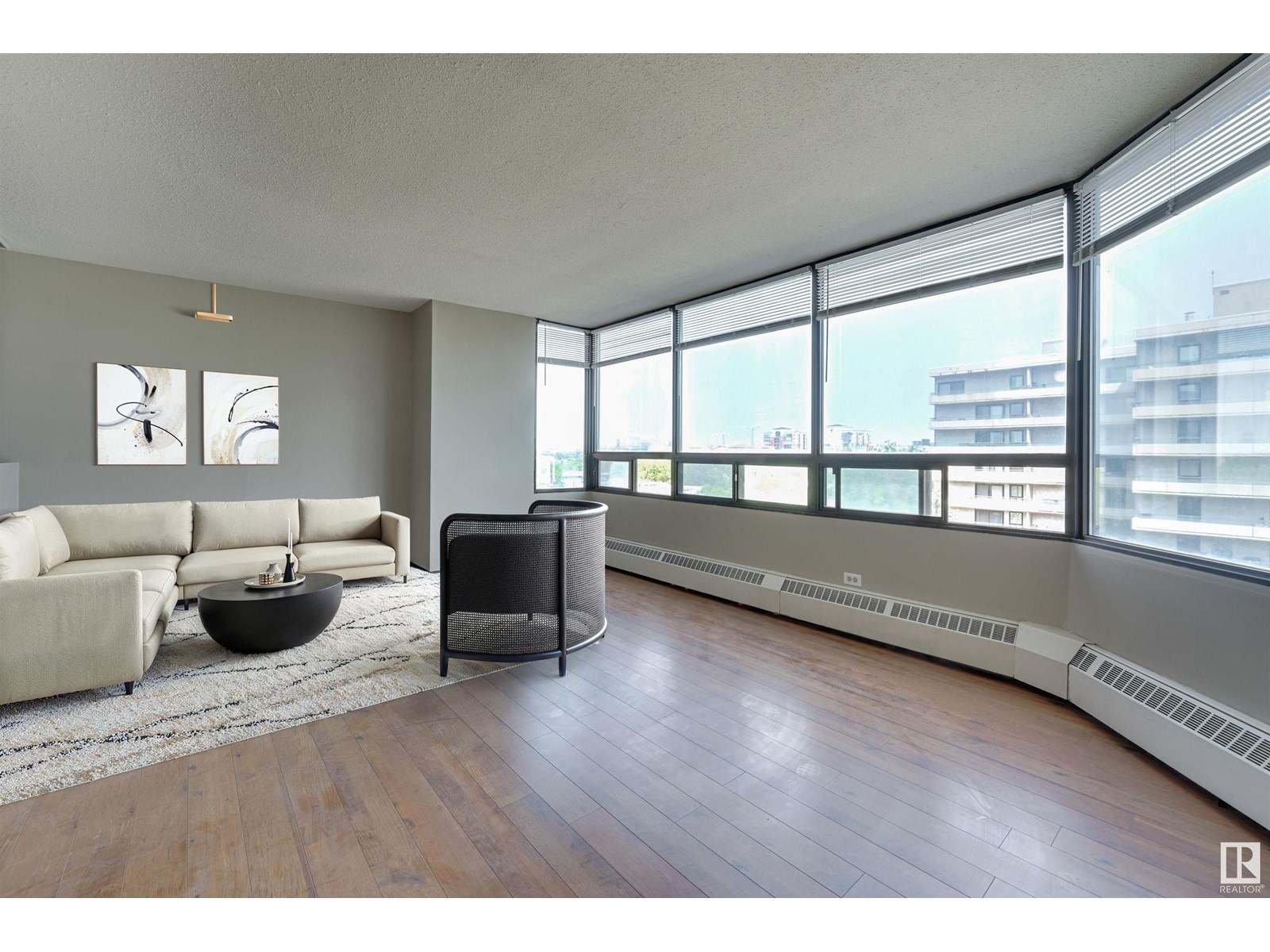 #719 10160 114 ST NW, Edmonton, Alberta