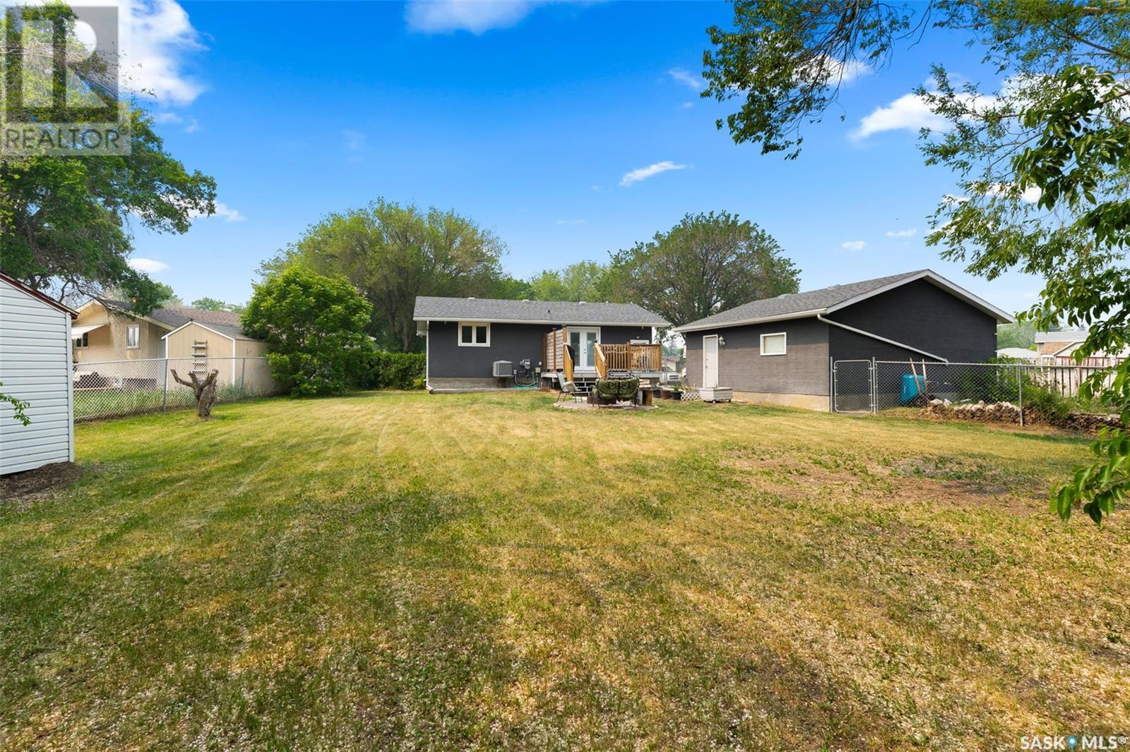 19 Le Jeune Place, Regina, Saskatchewan  S4T 6K2 - Photo 37 - SK009211