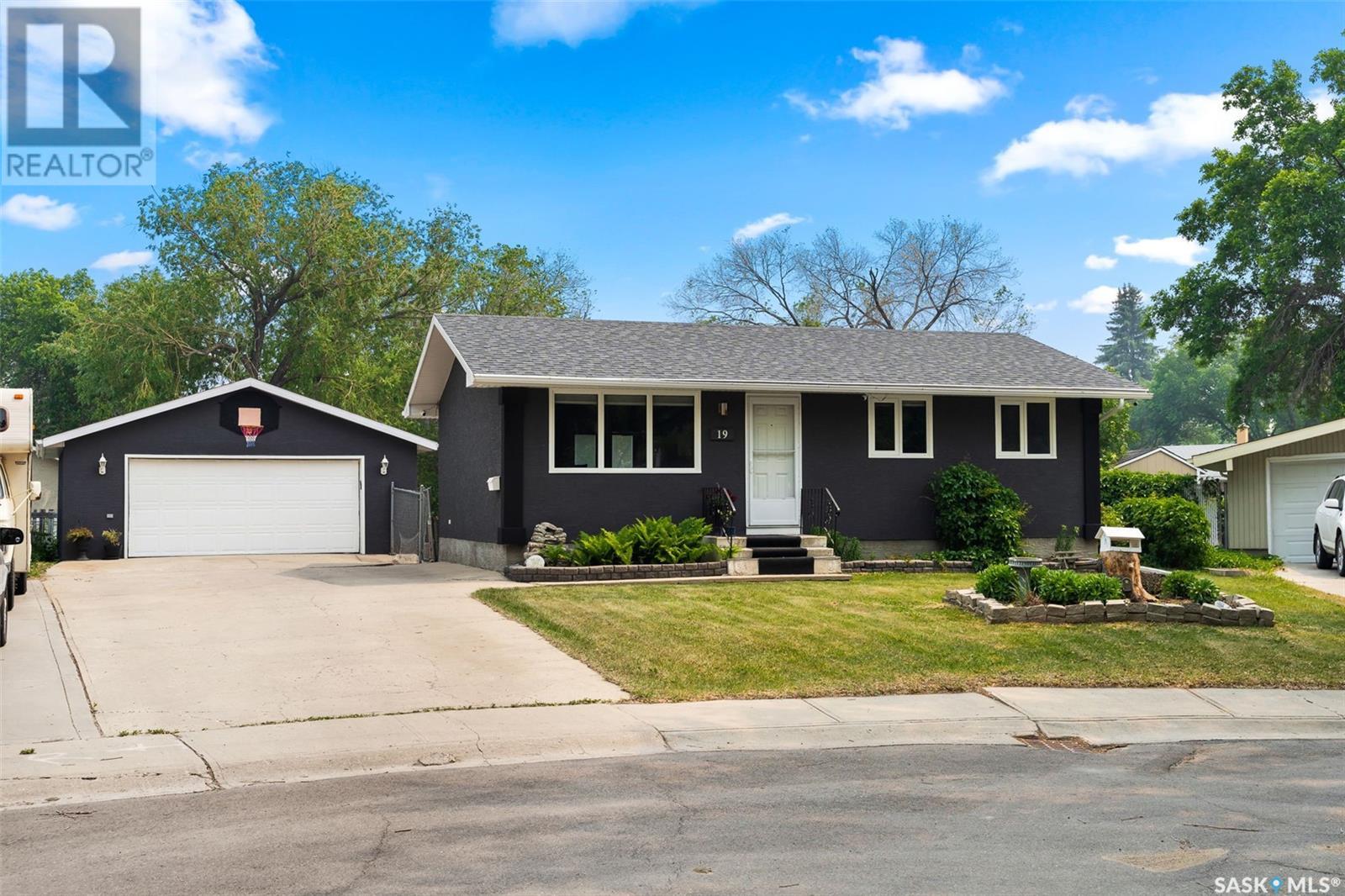19 Le Jeune Place, Regina, Saskatchewan  S4T 6K2 - Photo 42 - SK009211