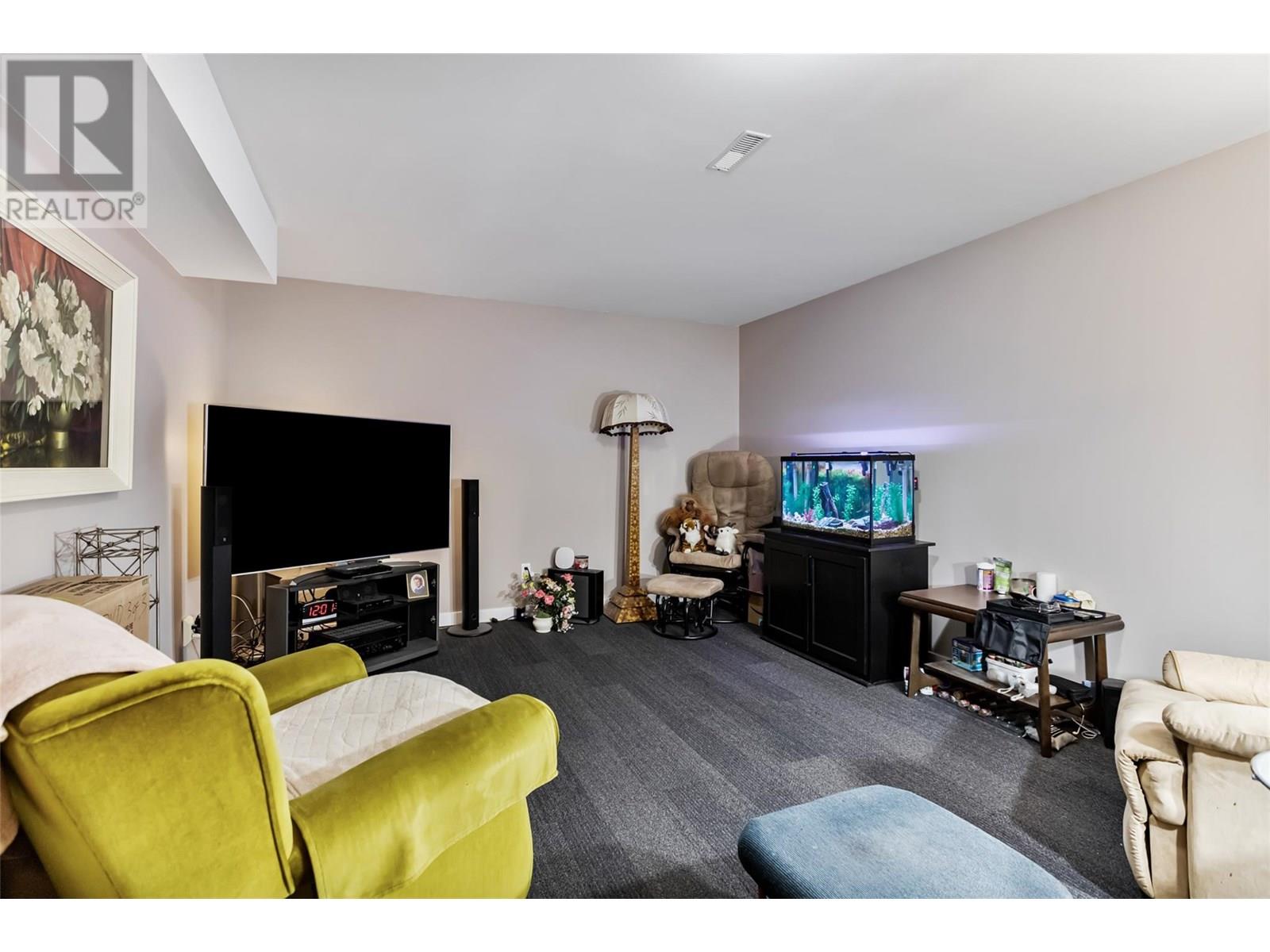 5911 Ehlers Road, Peachland, British Columbia  V0H 1X0 - Photo 18 - 10339978