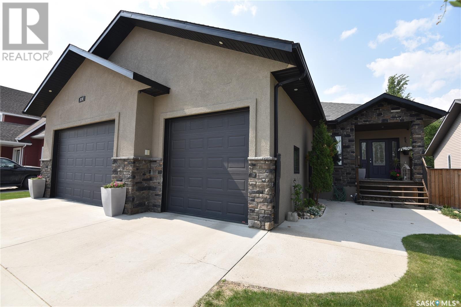 210 Coventry CRESCENT, Nipawin, Saskatchewan