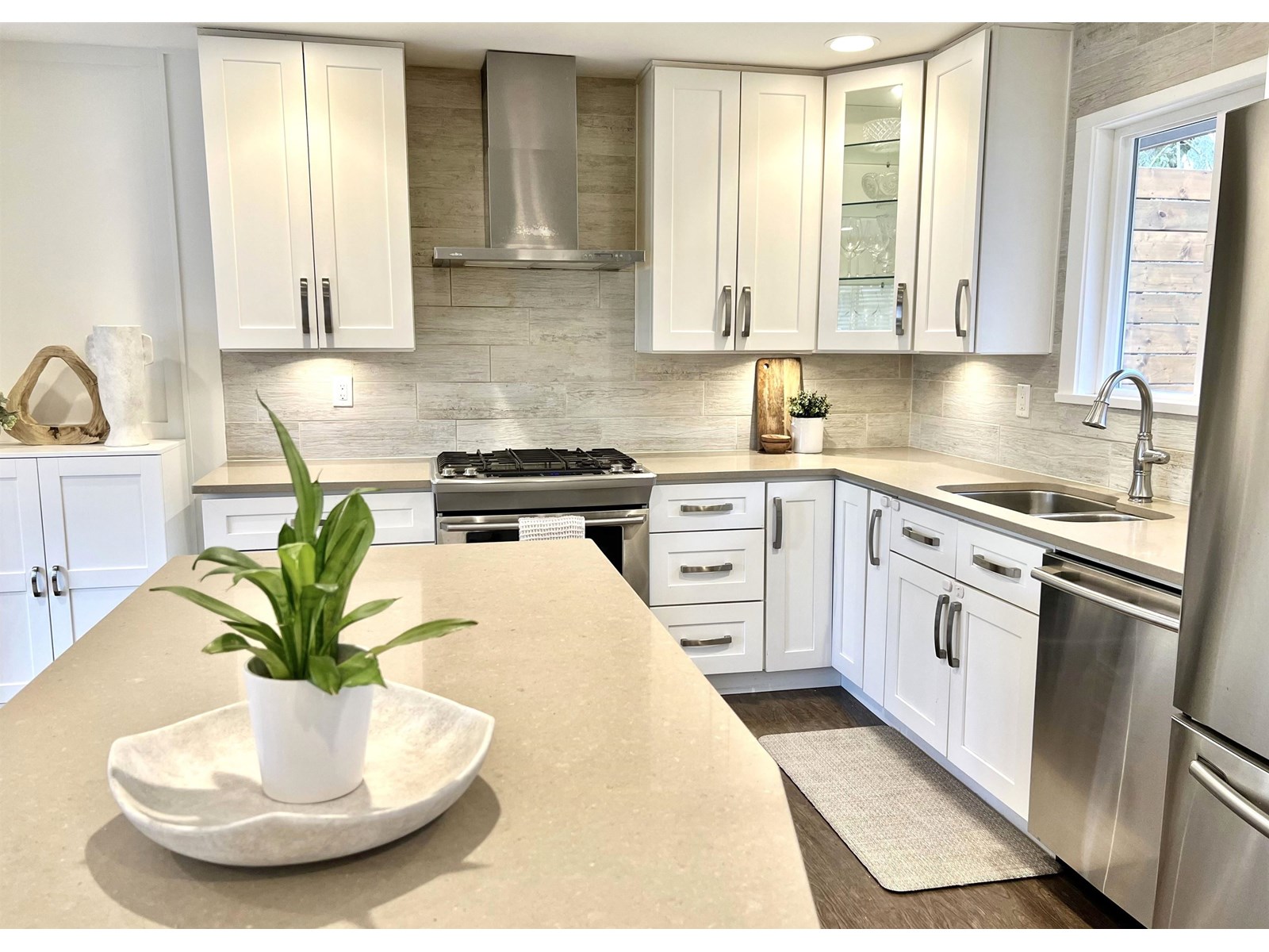 6228 172 Street, Surrey, British Columbia  V3S 5W1 - Photo 5 - R3014573