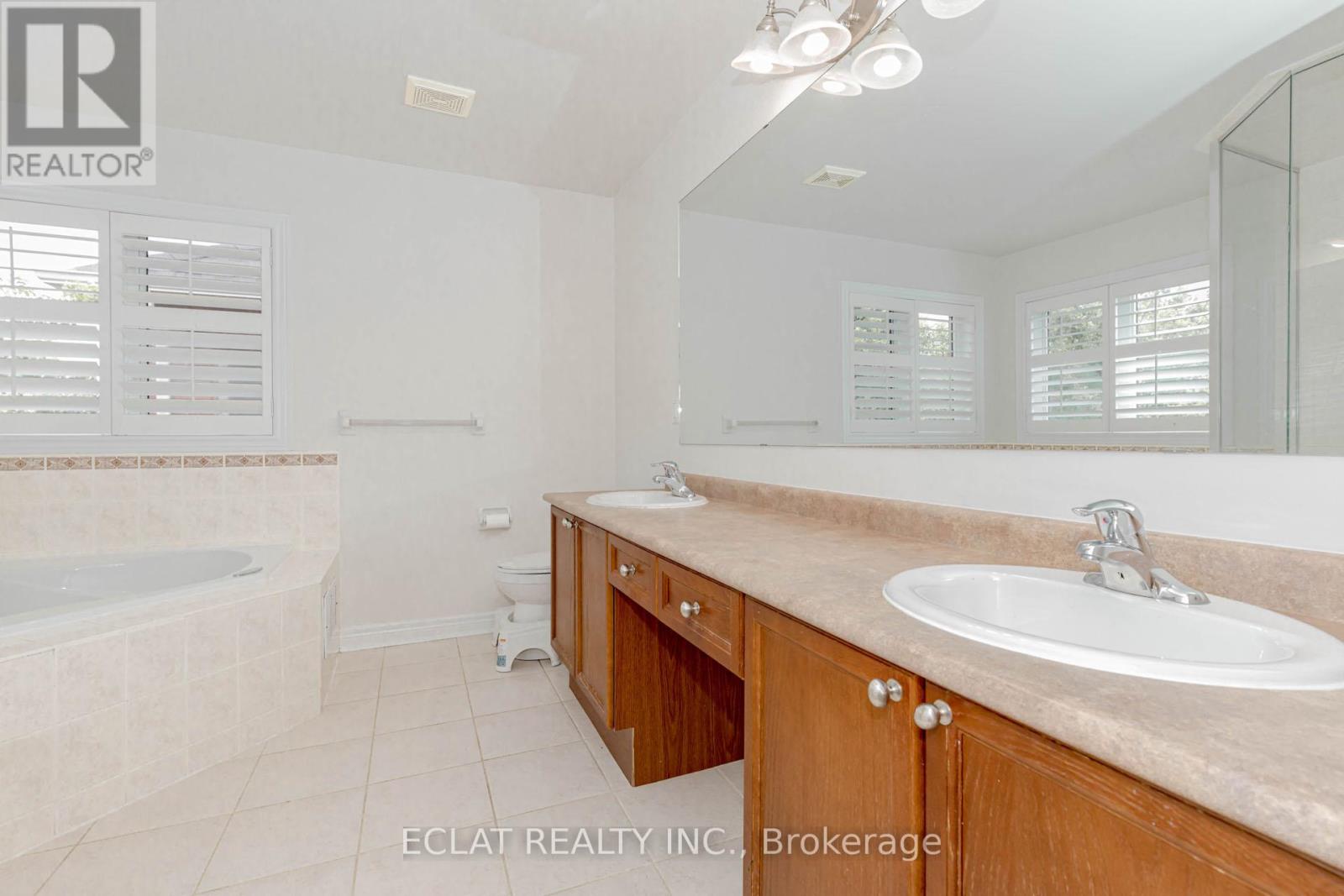 3513 Stonecutter Crescent, Mississauga (Churchill Meadows), Ontario  L5M 7N7 - Photo 35 - W12214321