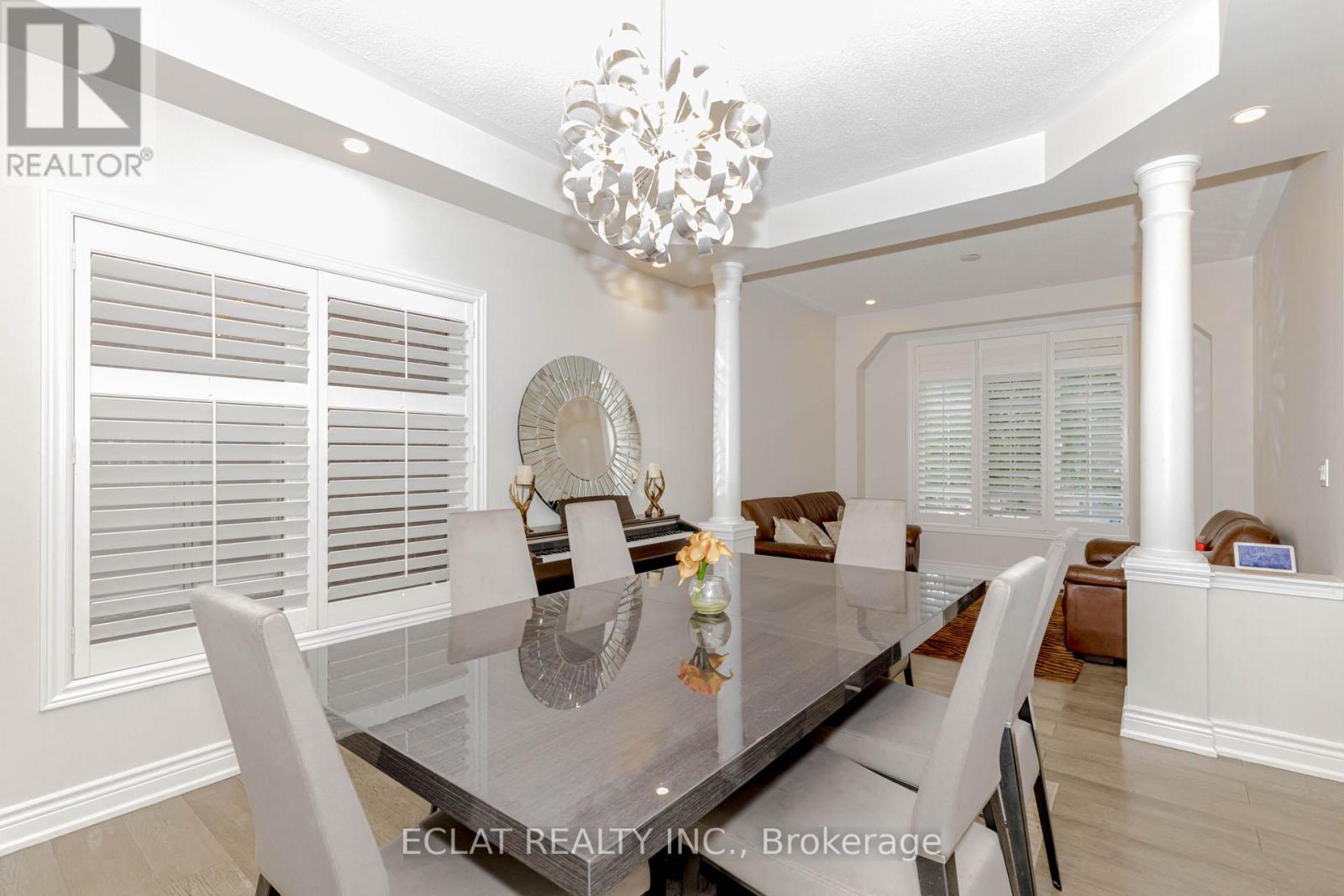 3513 Stonecutter Crescent, Mississauga (Churchill Meadows), Ontario  L5M 7N7 - Photo 6 - W12214321