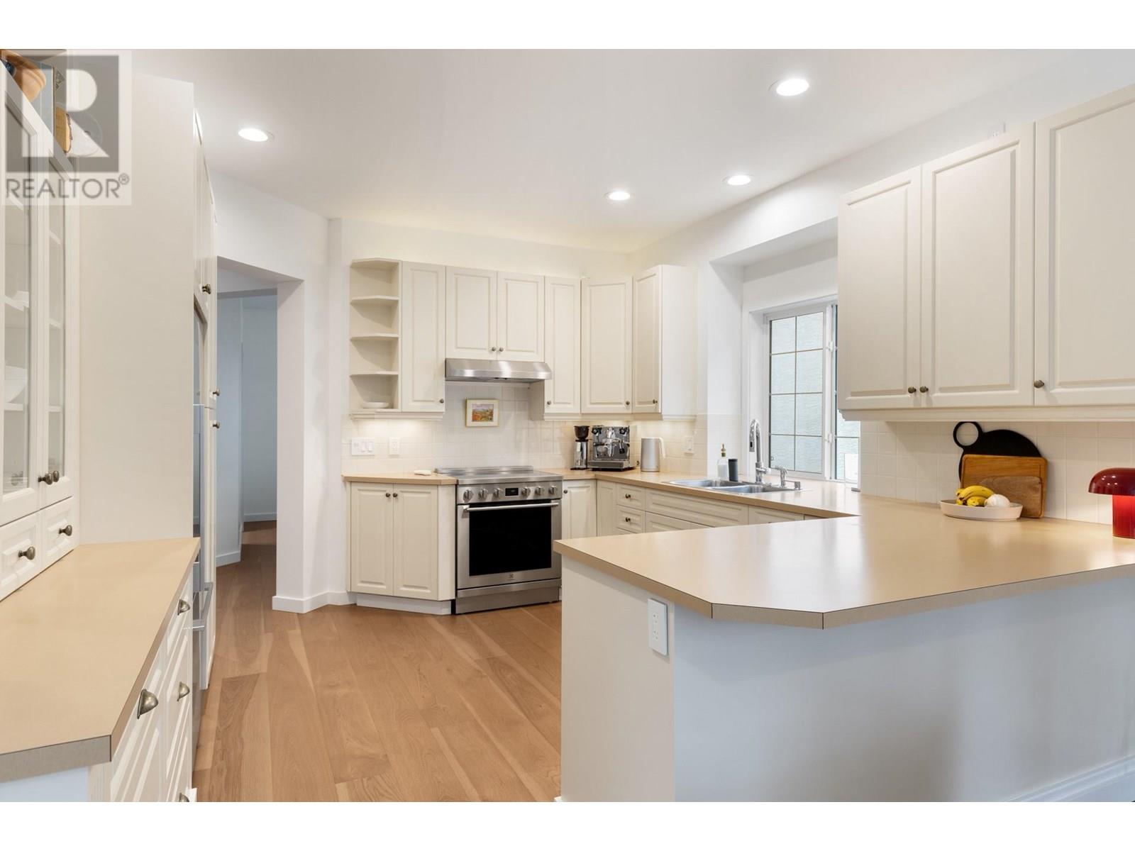 4158 Gallaghers Forest S, Kelowna, British Columbia  V1W 5E4 - Photo 11 - 10351592