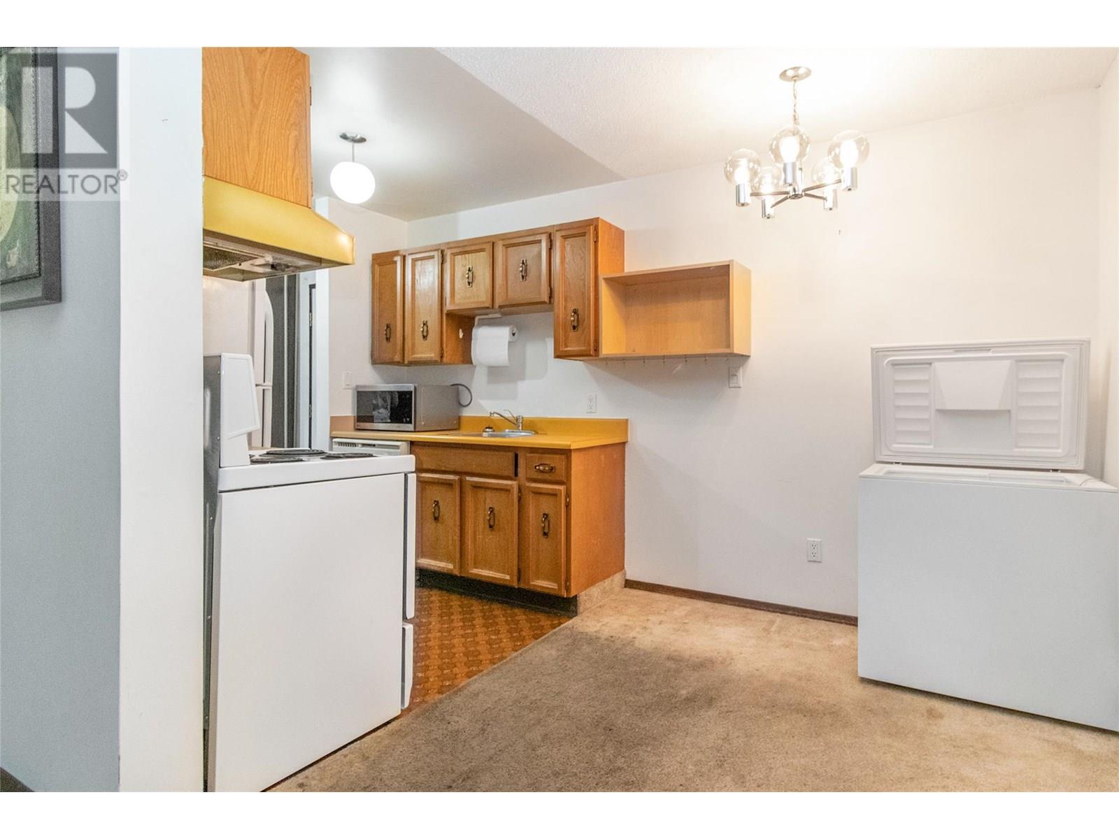 715 Leathead Road Unit# 247, Kelowna, British Columbia  V1X 5W3 - Photo 6 - 10351541