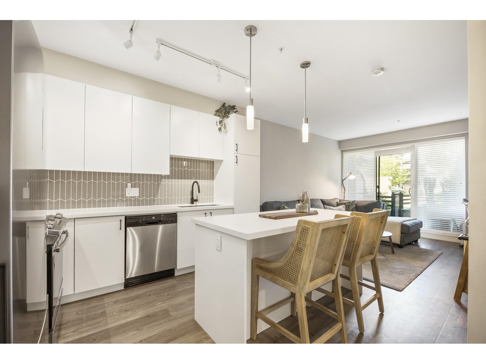 A109 20838 78B AVENUE, langley, British Columbia