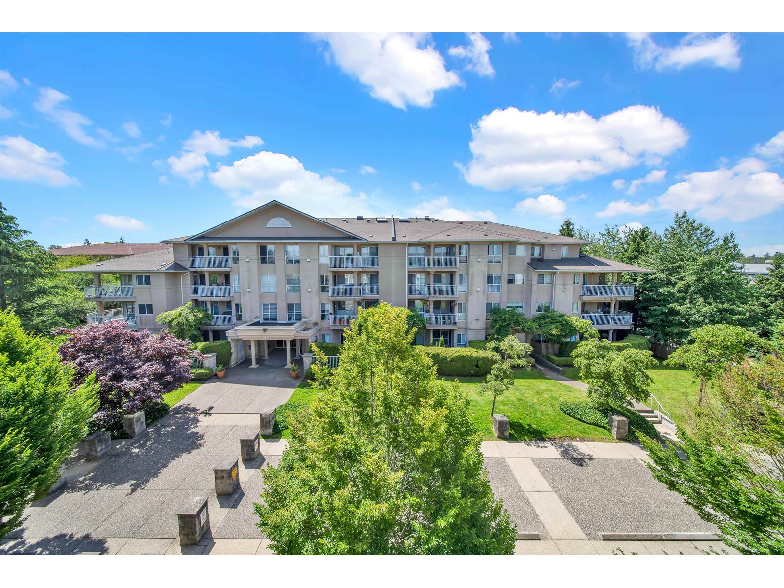 414 13740 75A AVENUE, surrey, British Columbia