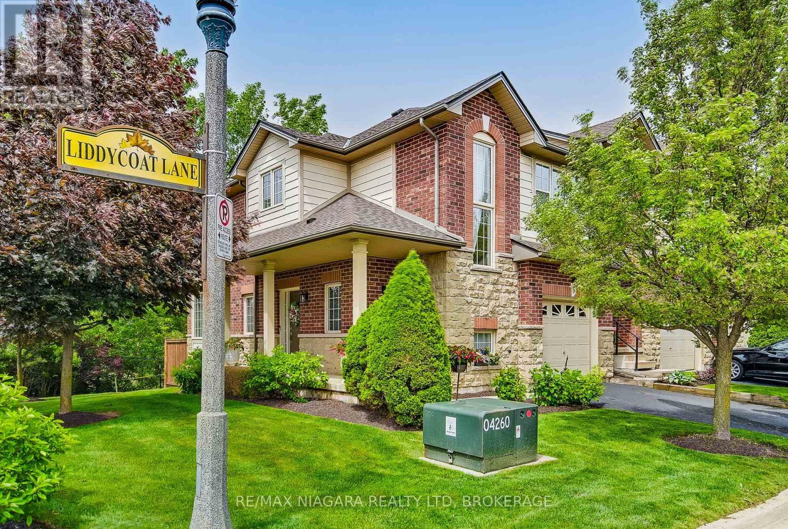 16 - 5 Liddycoat Lane, Hamilton (Ancaster), Ontario  L9G 0A7 - Photo 2 - X12214381