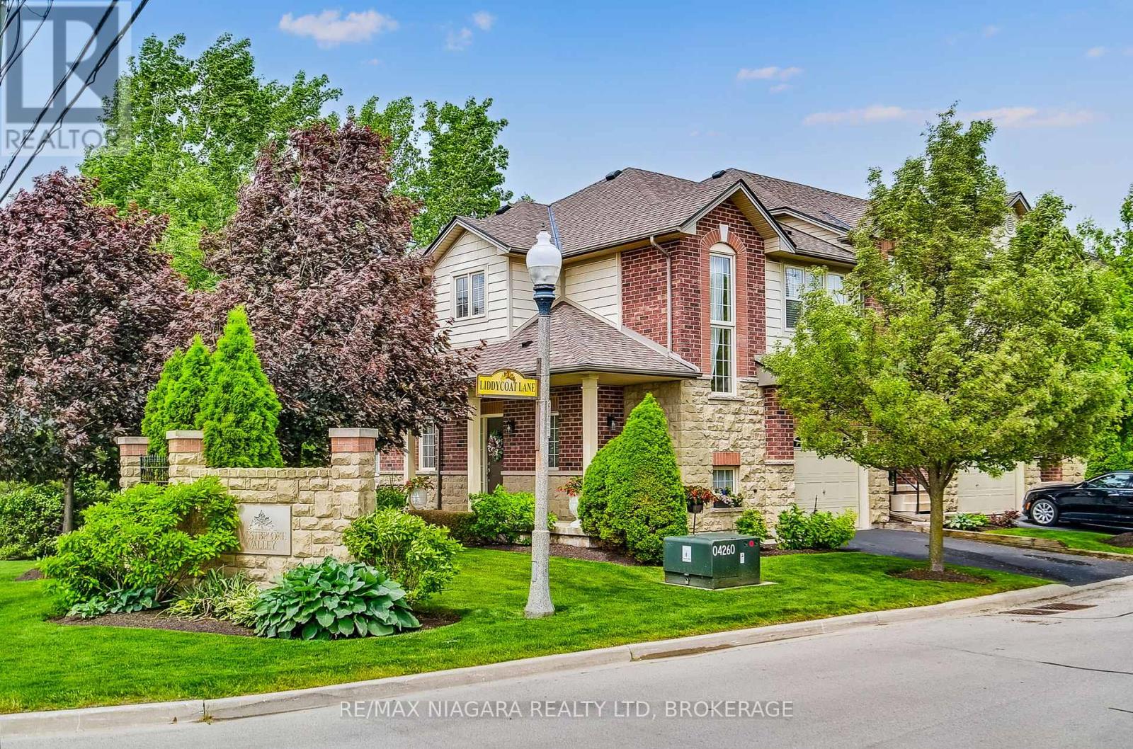 16 - 5 Liddycoat Lane, Hamilton (Ancaster), Ontario  L9G 0A7 - Photo 5 - X12214381