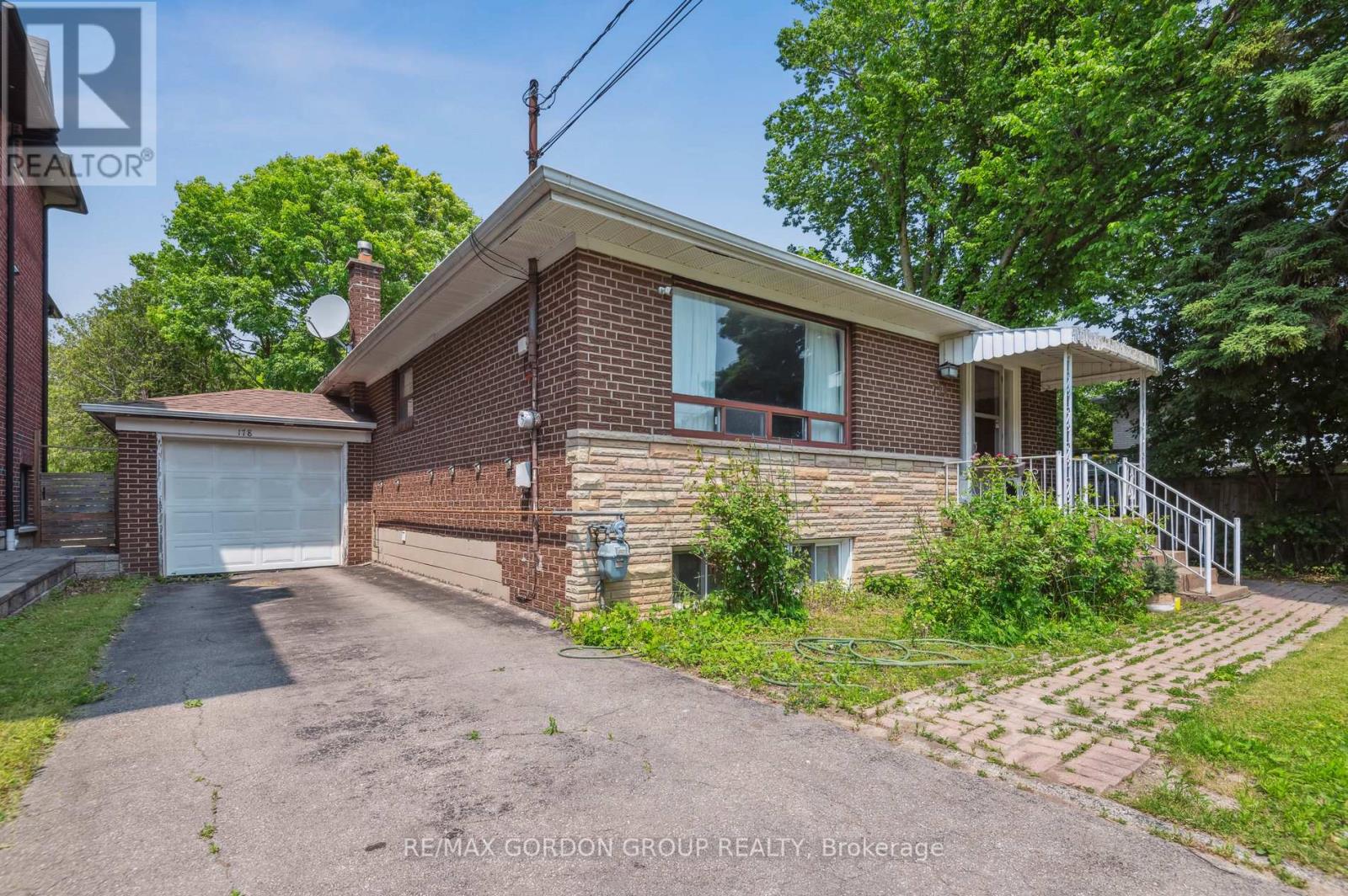 178 Northwood Drive, Toronto, Ontario  M2M 2K3 - Photo 2 - C12174809